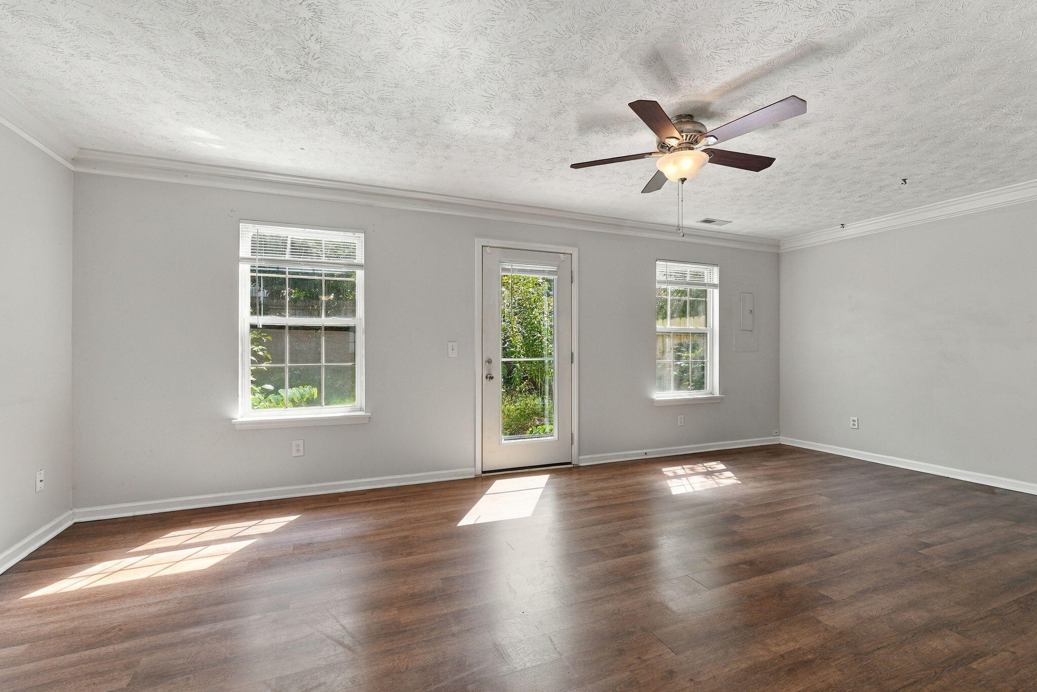125 Crosskey Road Property Photo 7