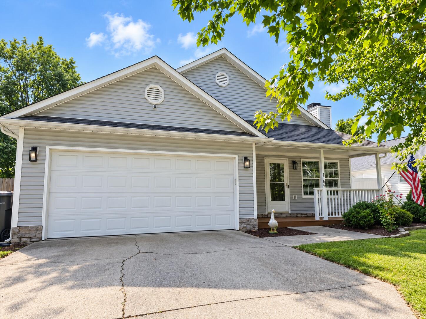 1766 Bryan Station Road Property Photo 1