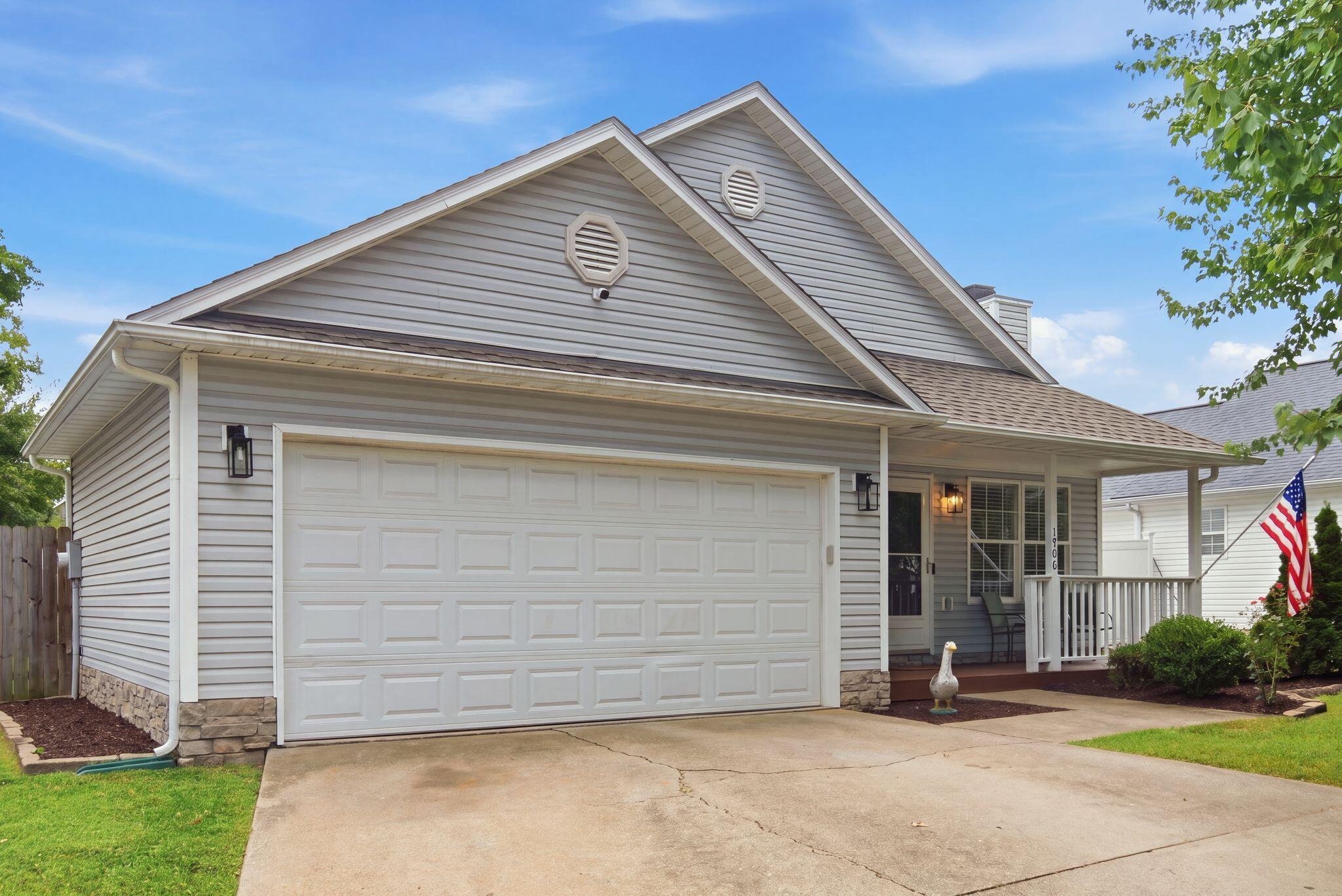 1766 Bryan Station Road Property Photo 4