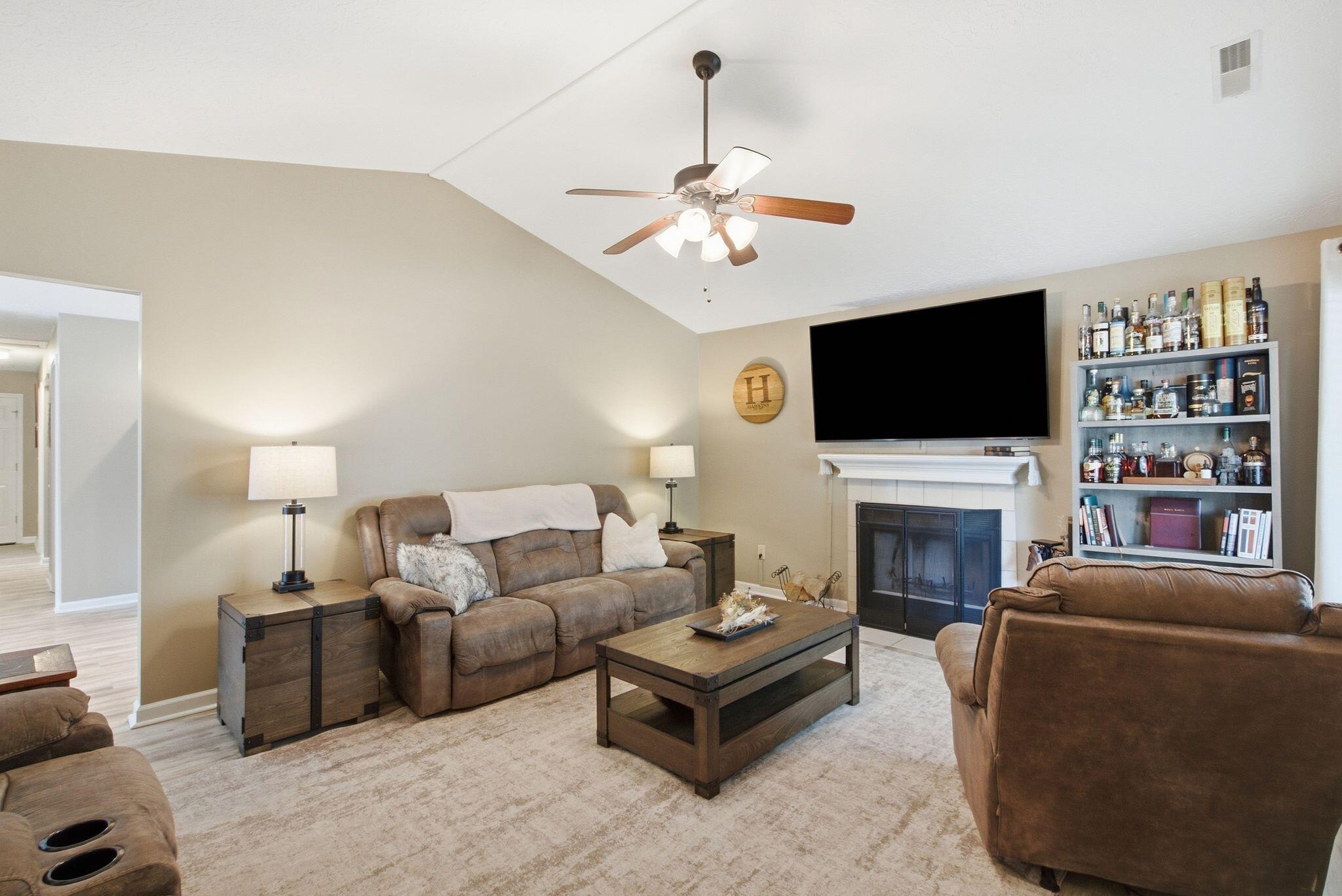 1766 Bryan Station Road Property Photo 7