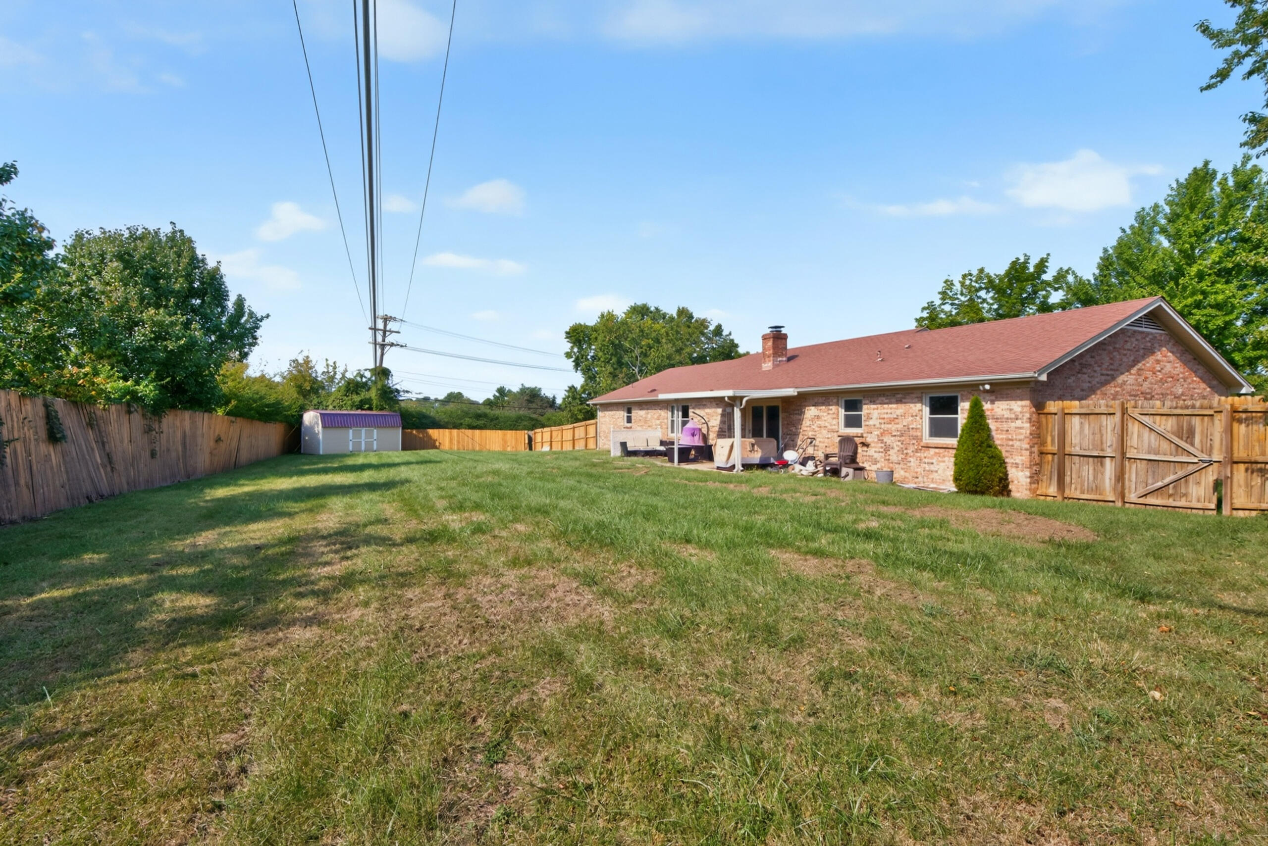 2120 Paige Court Property Photo 3