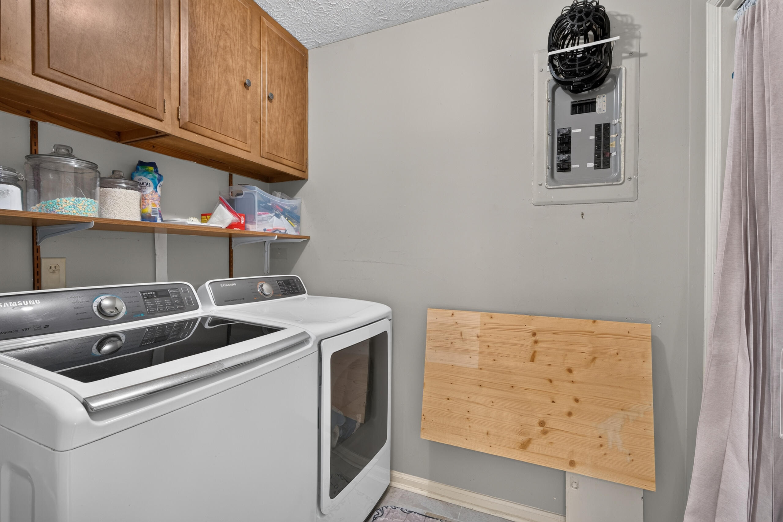 2120 Paige Court Property Photo 16