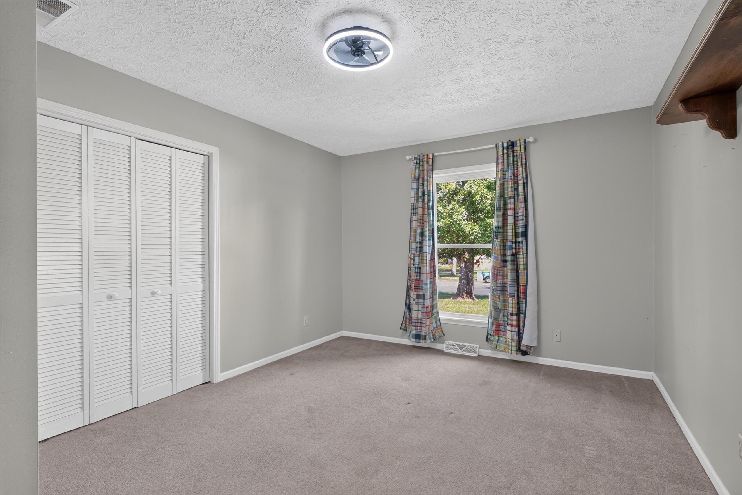 2120 Paige Court Property Photo 21