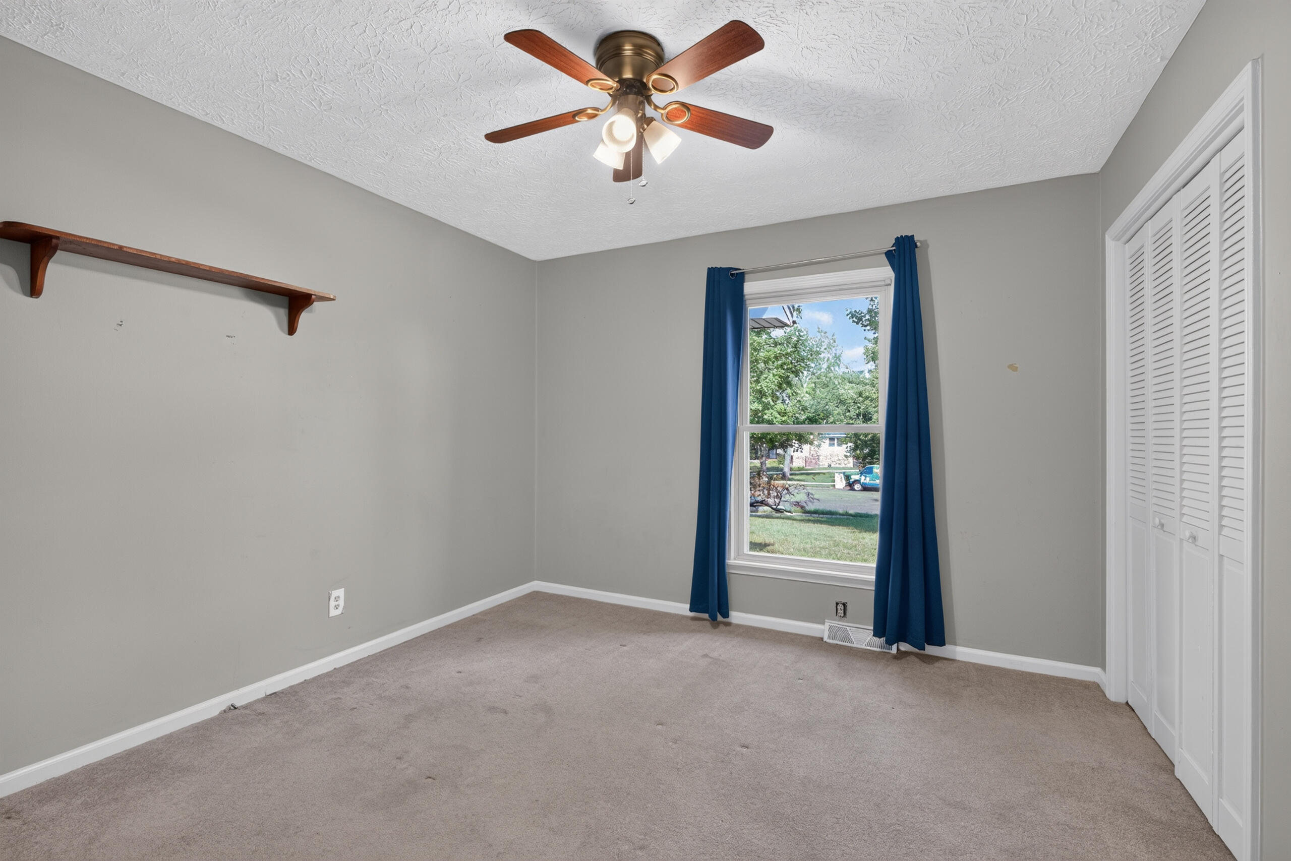 2120 Paige Court Property Photo 22