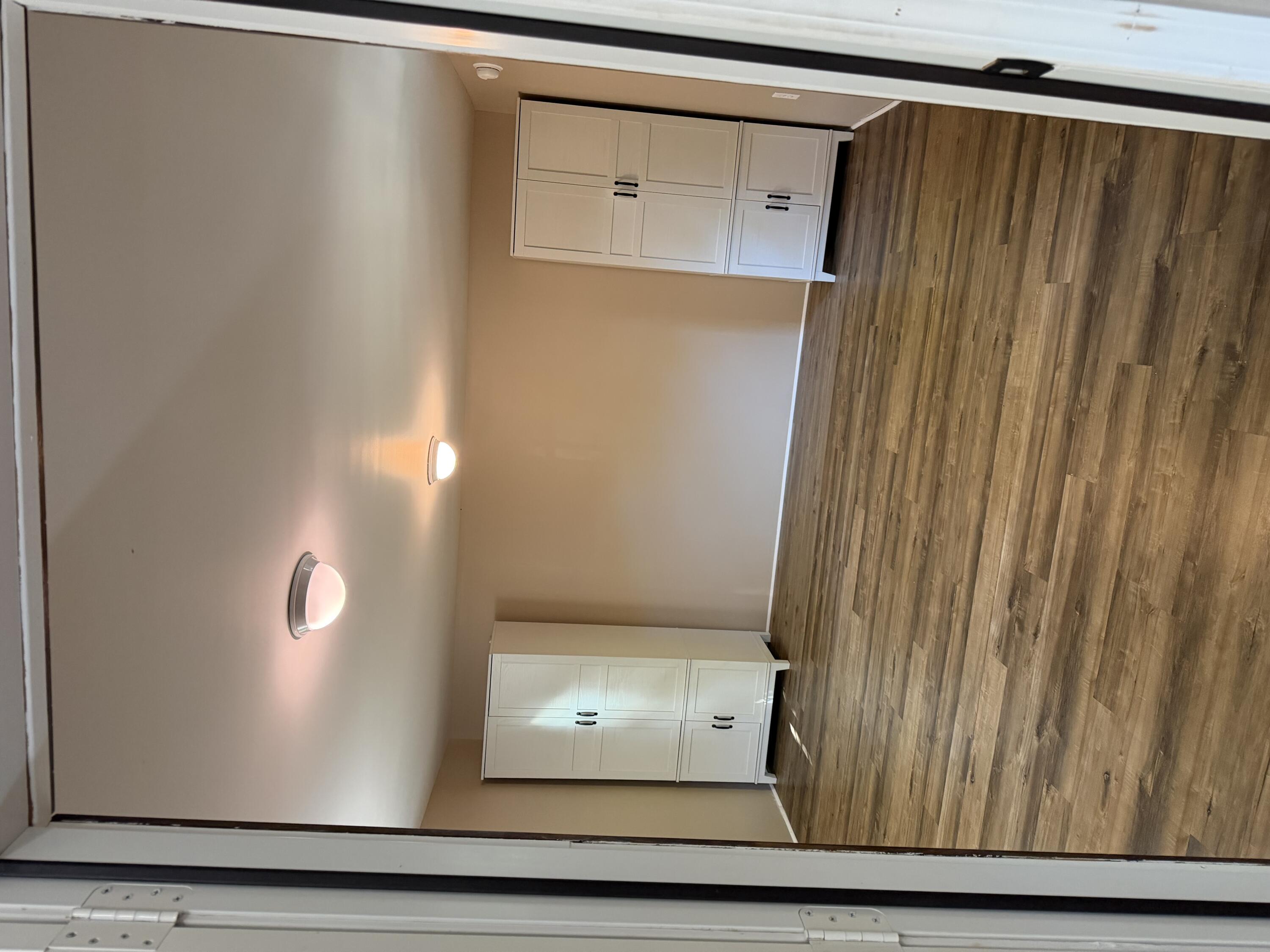 420 Paradise Road Property Photo 8