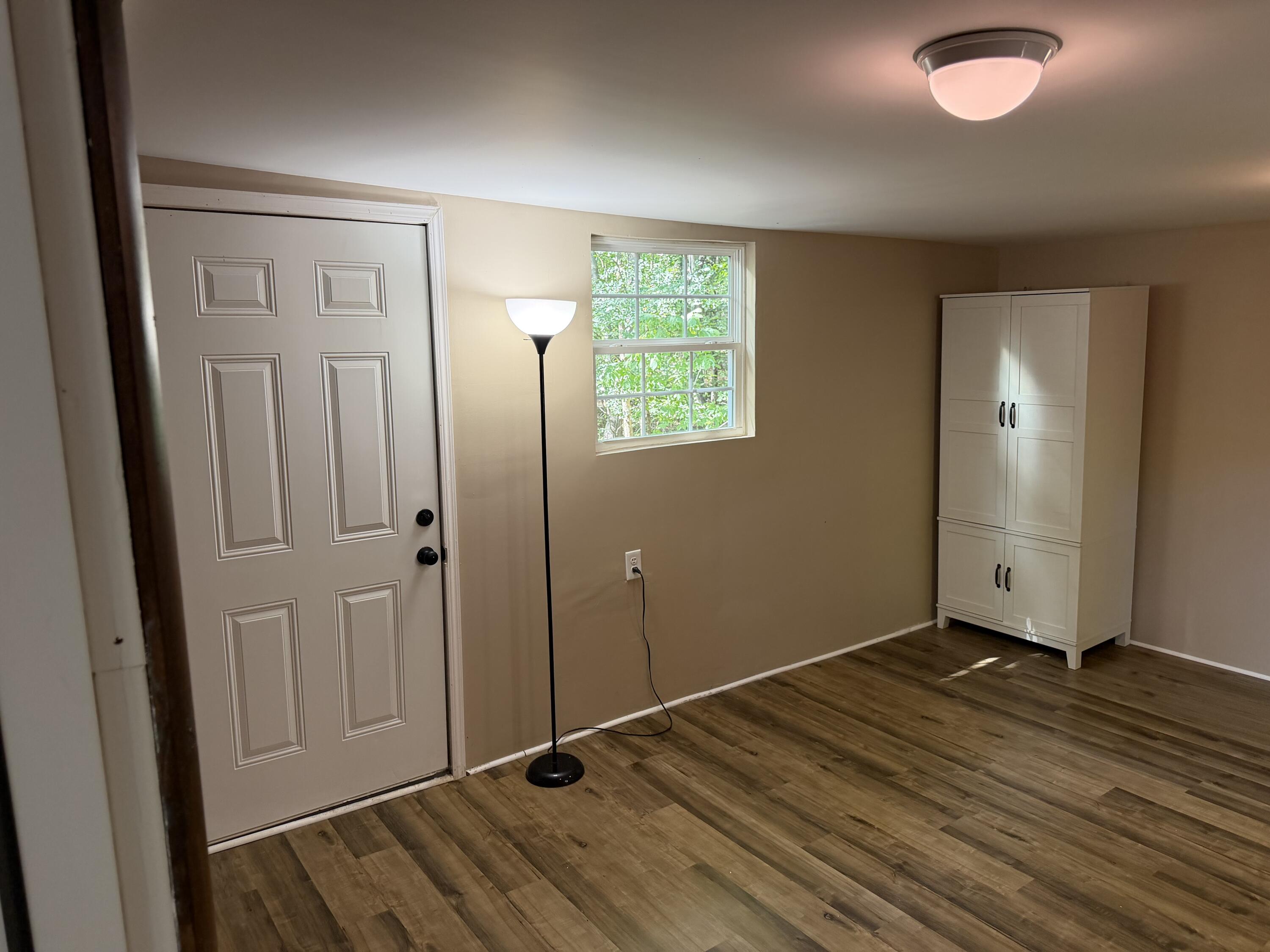 420 Paradise Road Property Photo 9