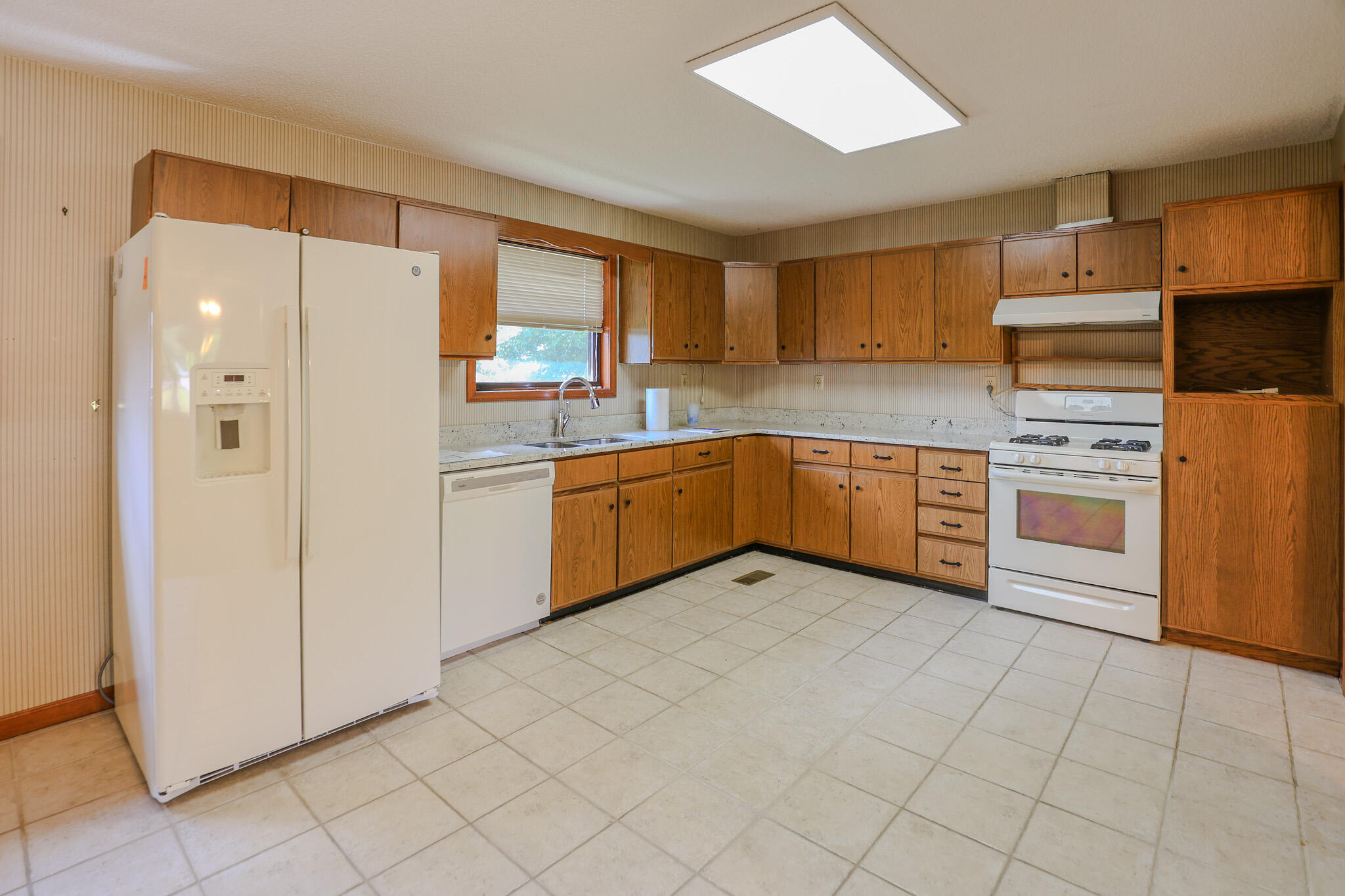 91 Thorn Road Property Photo 6