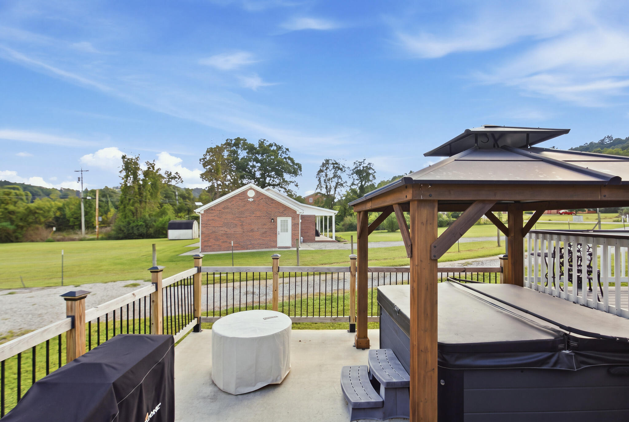 1007 Copper Creek Road Property Photo 32