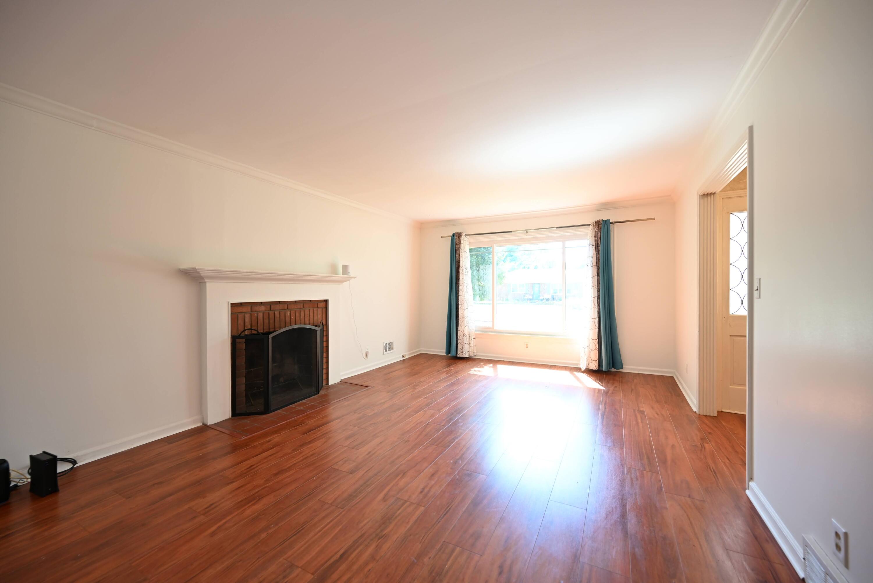 1521 Woodluck Avenue Property Photo 8