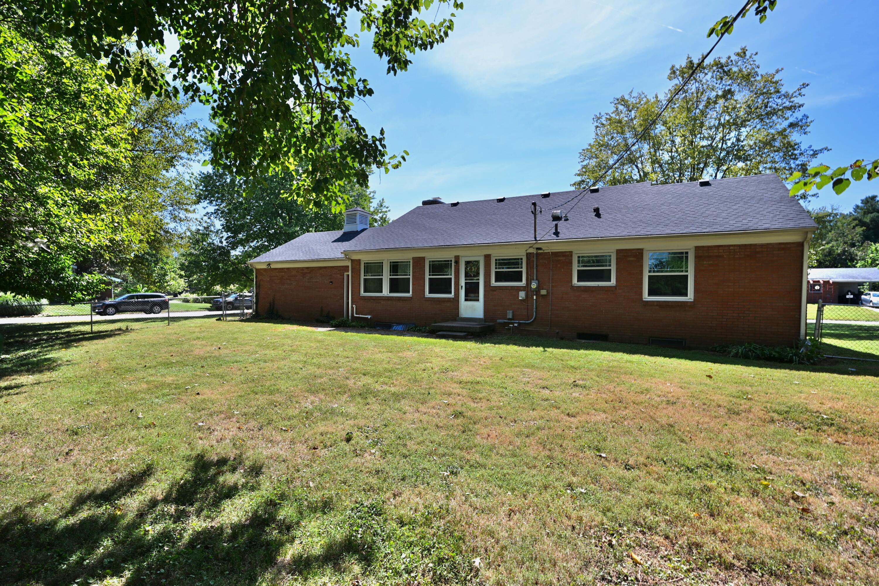 1521 Woodluck Avenue Property Photo 32