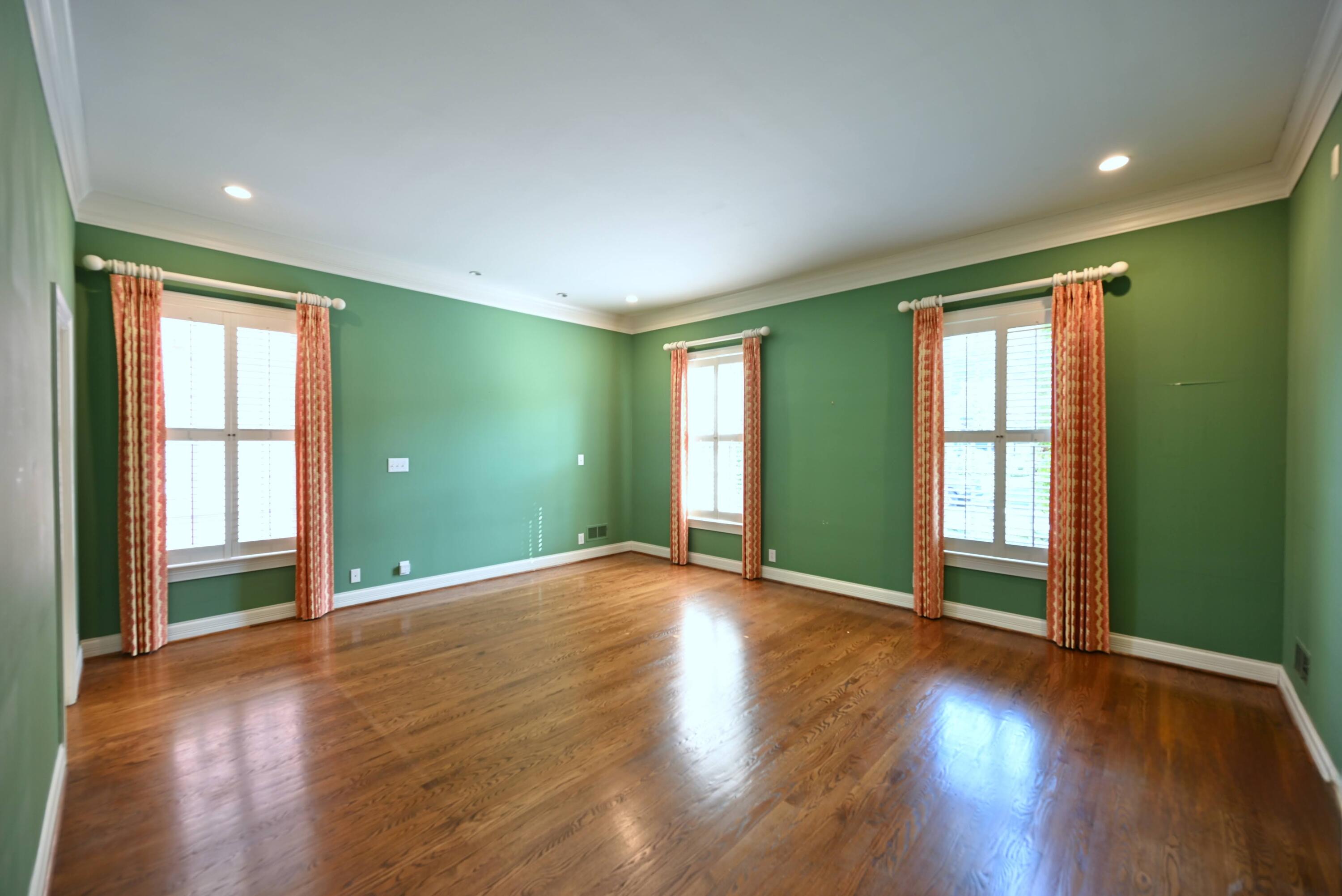 206 Coralberry Road Property Photo 9