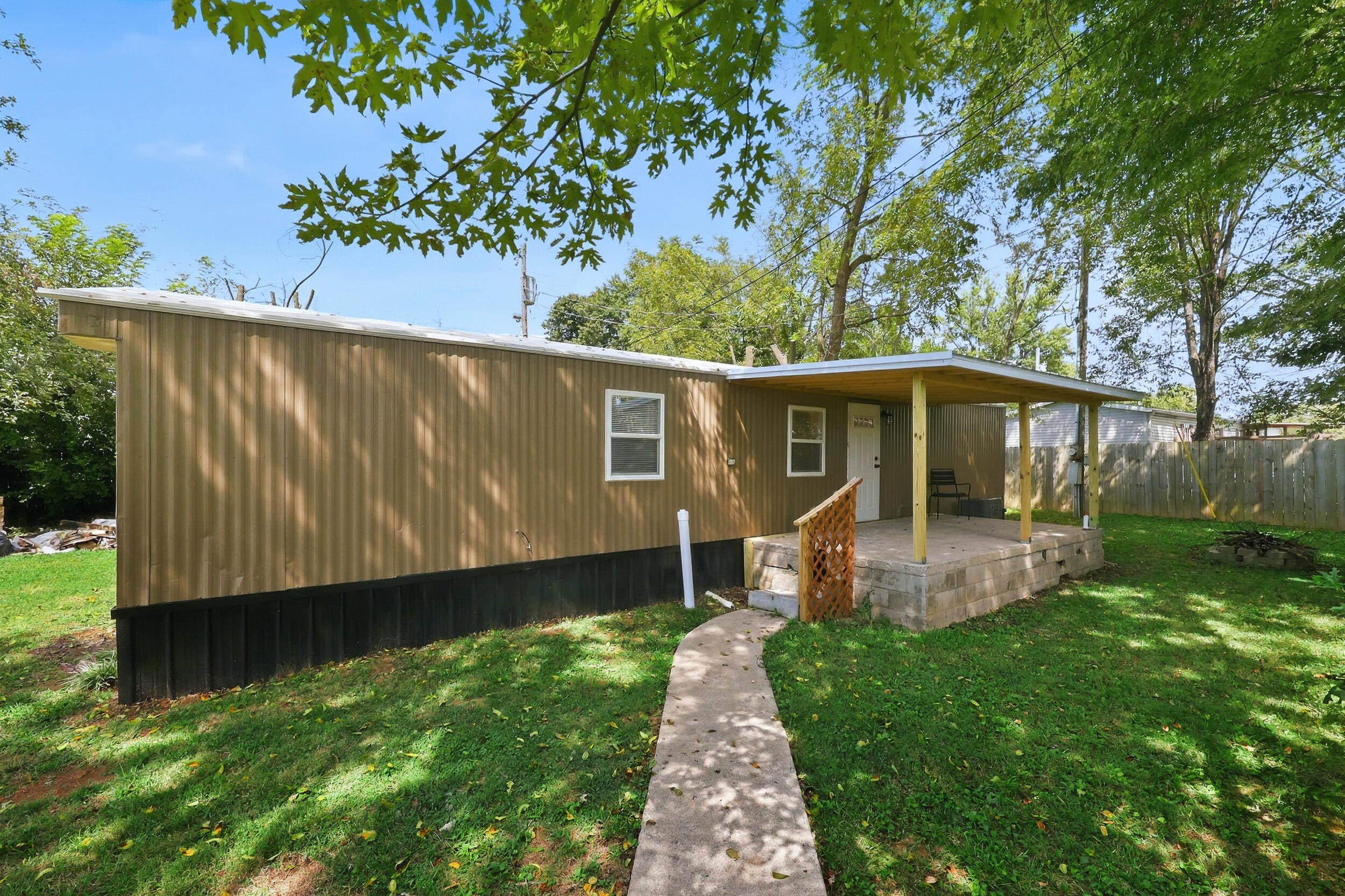 161 Cool Breeze Drive 55 Property Photo 2