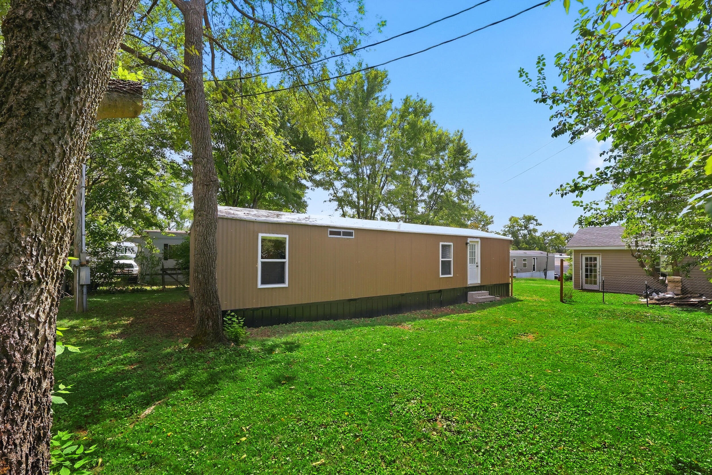 161 Cool Breeze Drive 55 Property Photo 3