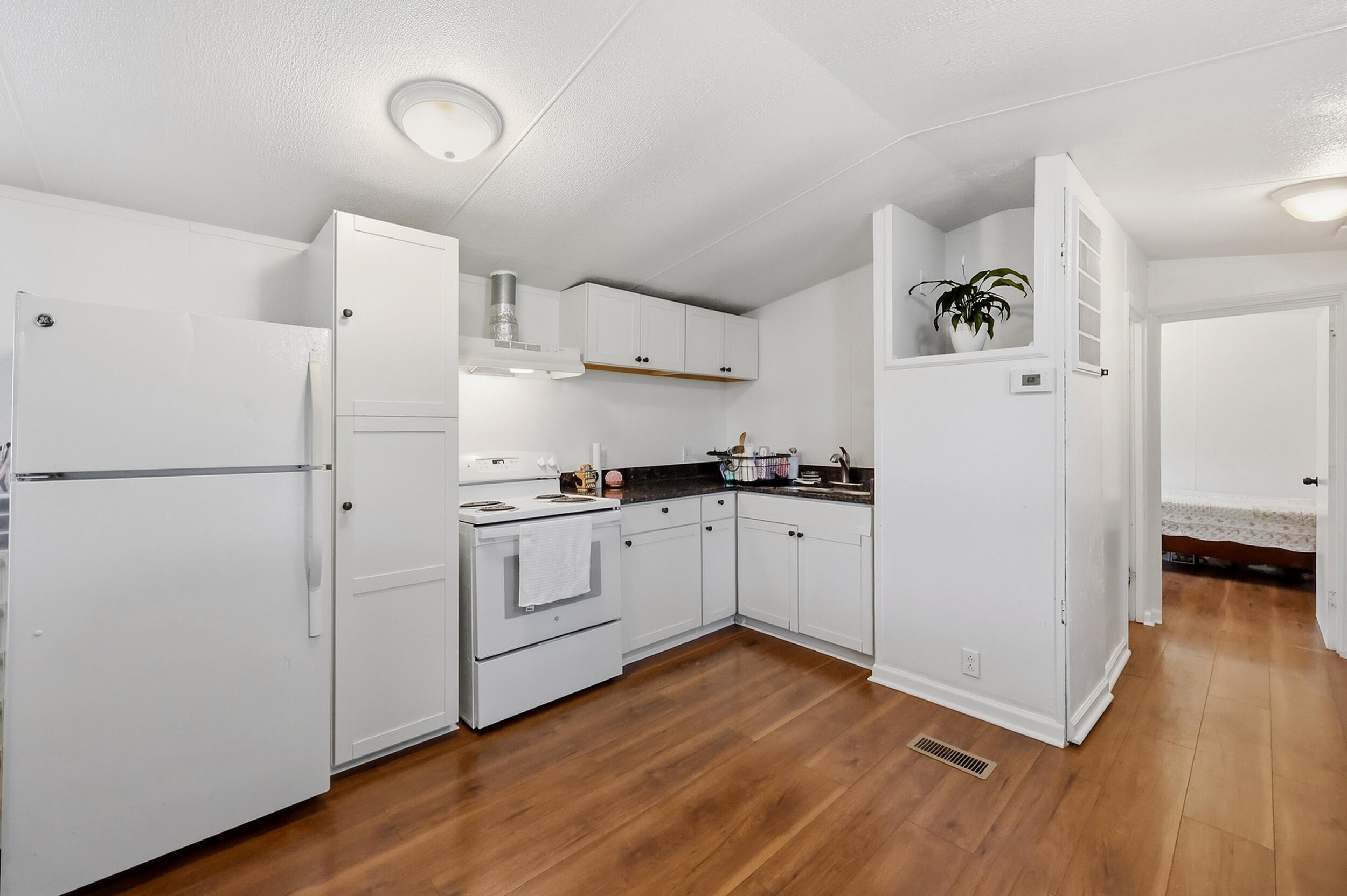 161 Cool Breeze Drive 55 Property Photo 8