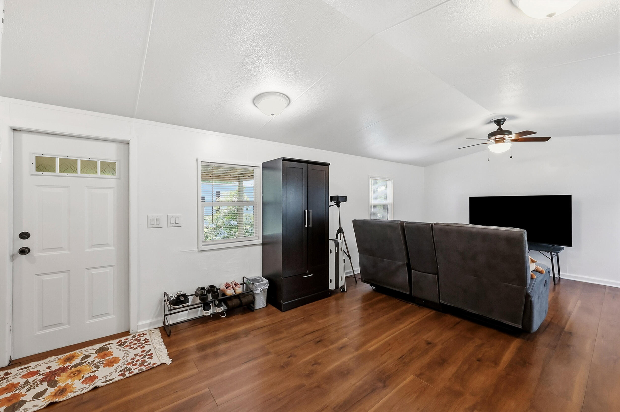 161 Cool Breeze Drive 55 Property Photo 9