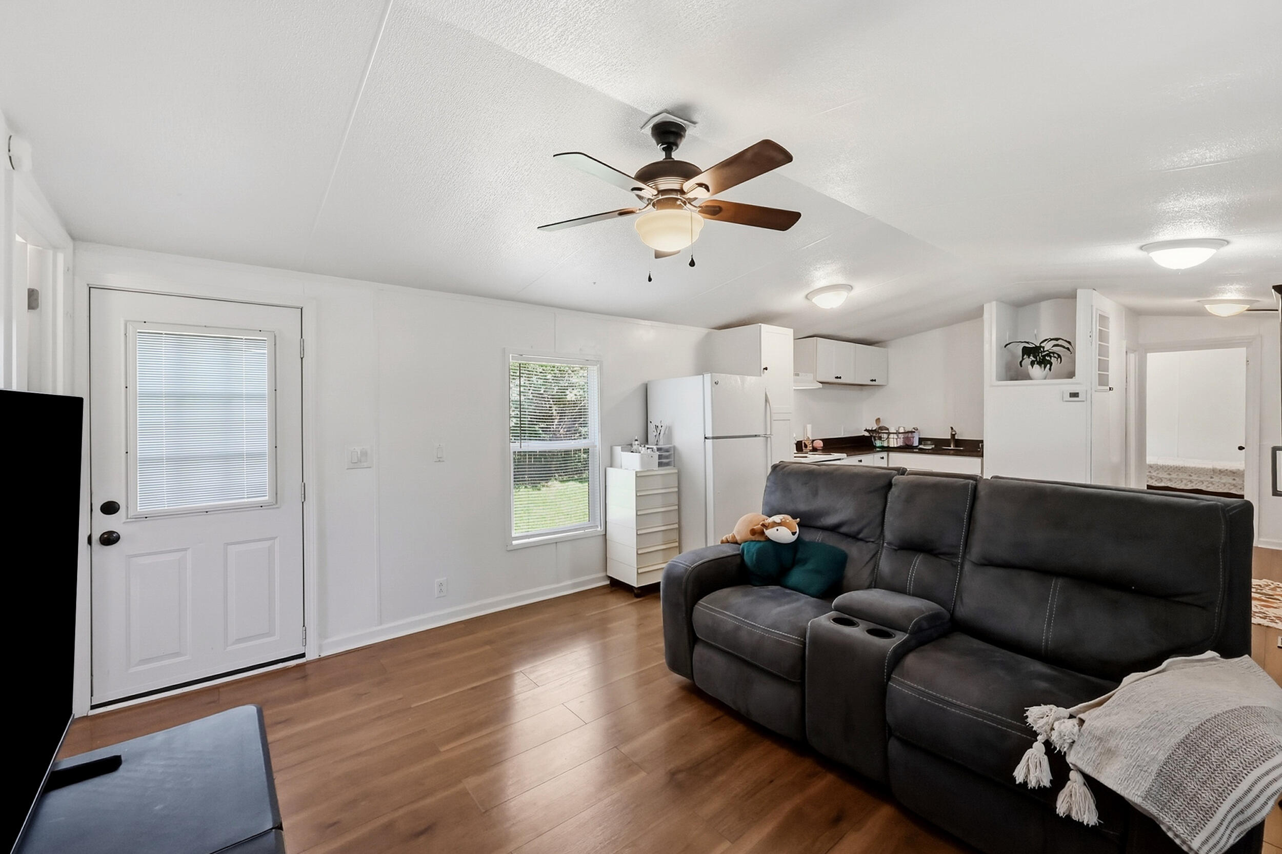 161 Cool Breeze Drive 55 Property Photo 12