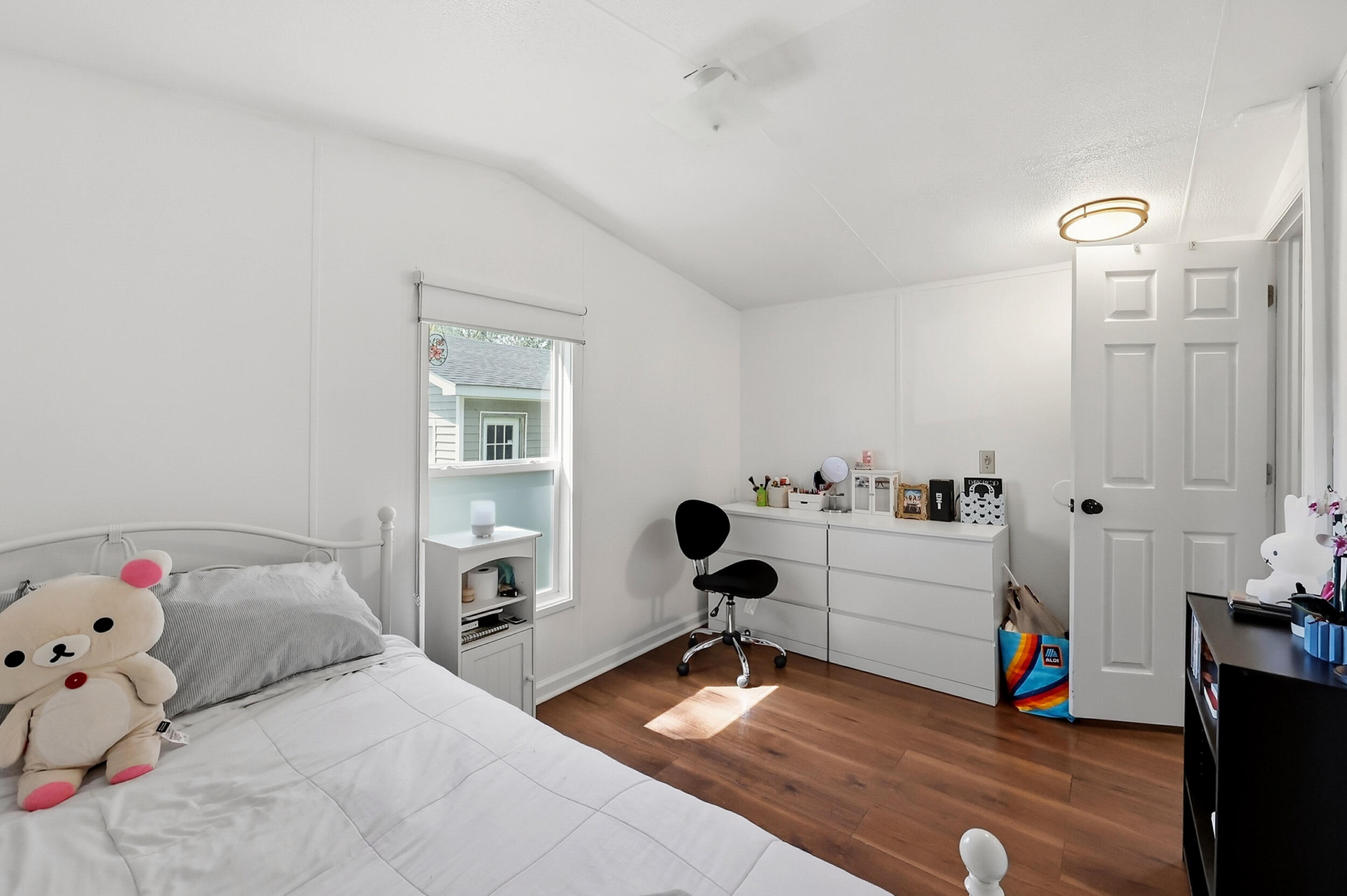 161 Cool Breeze Drive 55 Property Photo 15