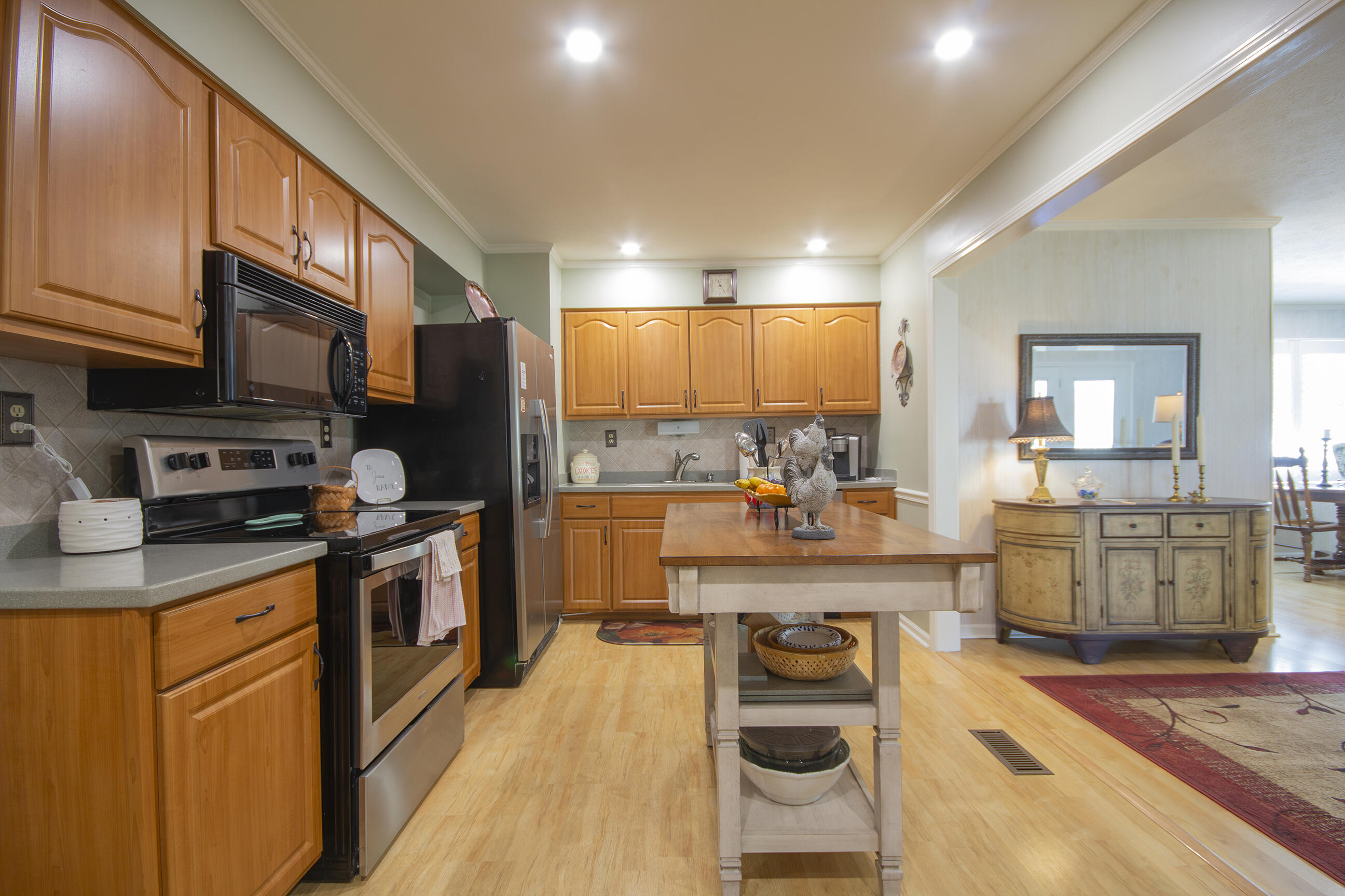 1227 Piedmont Road Property Photo 25
