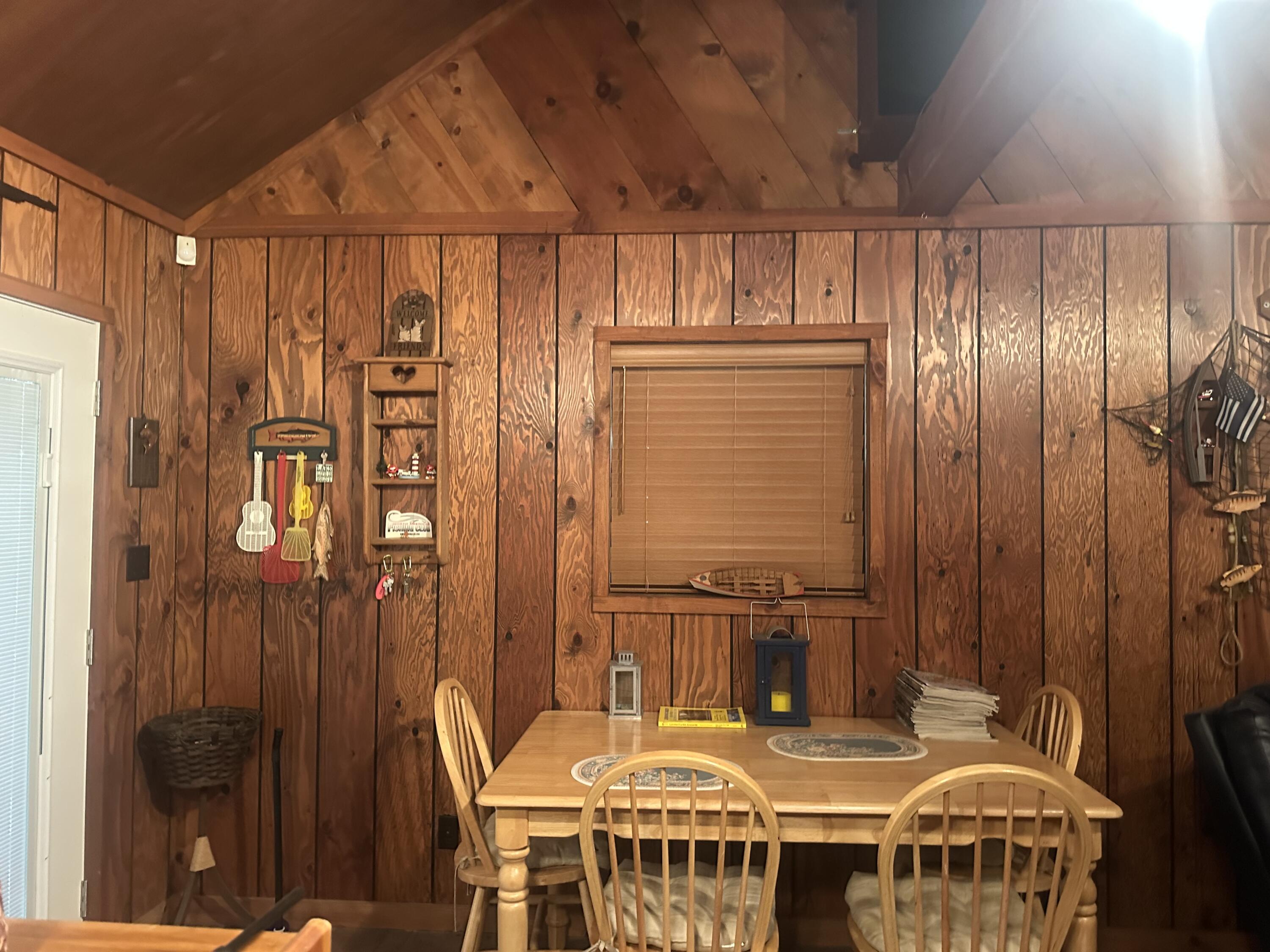 300 Boulder Drive Property Photo 10