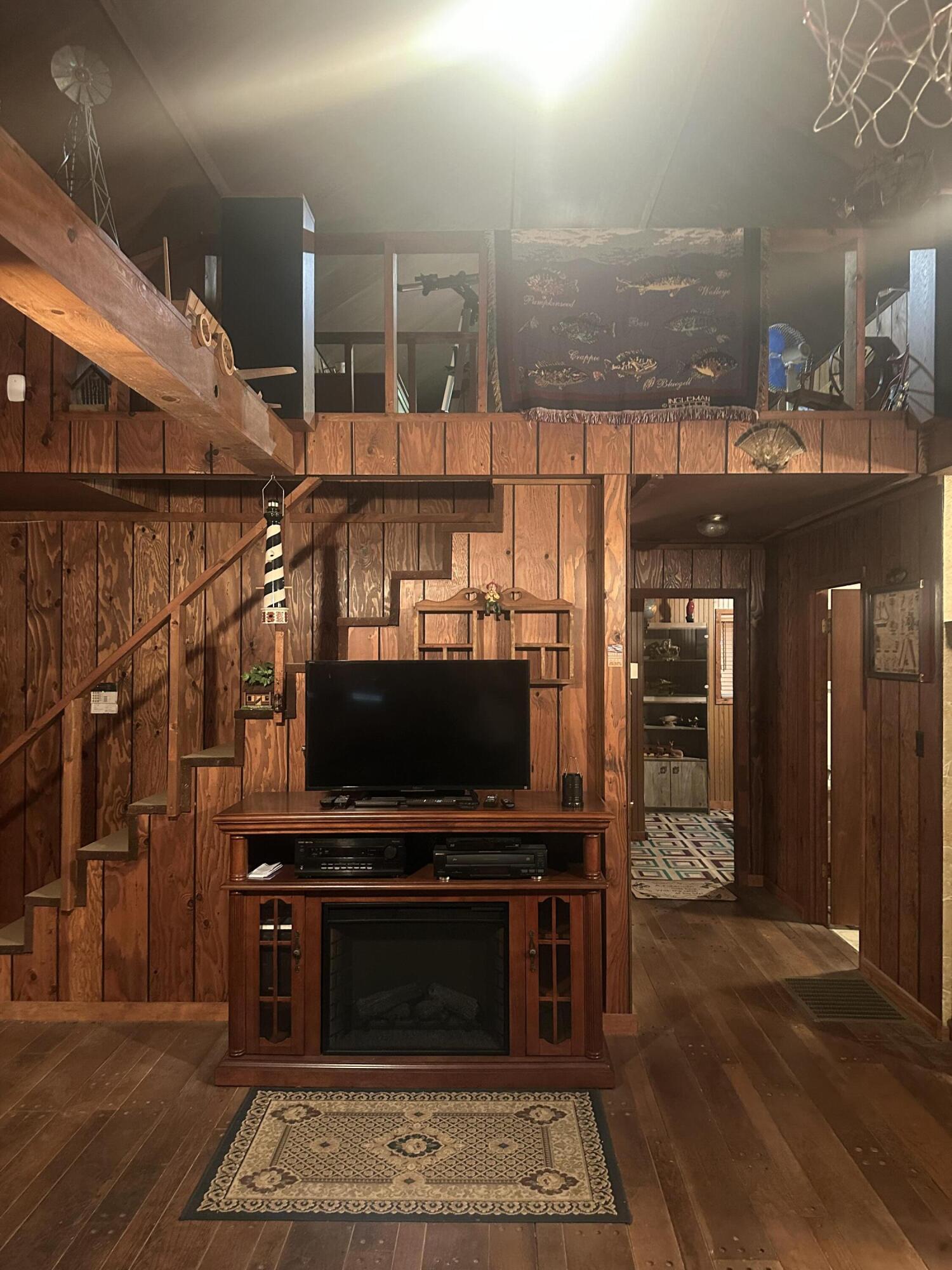 300 Boulder Drive Property Photo 13