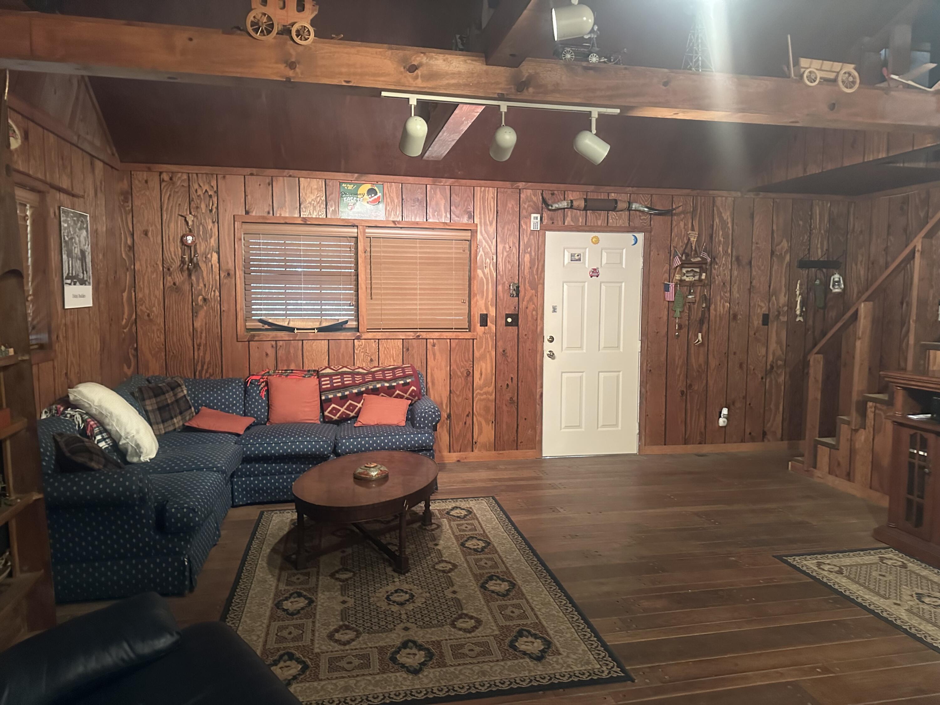 300 Boulder Drive Property Photo 14