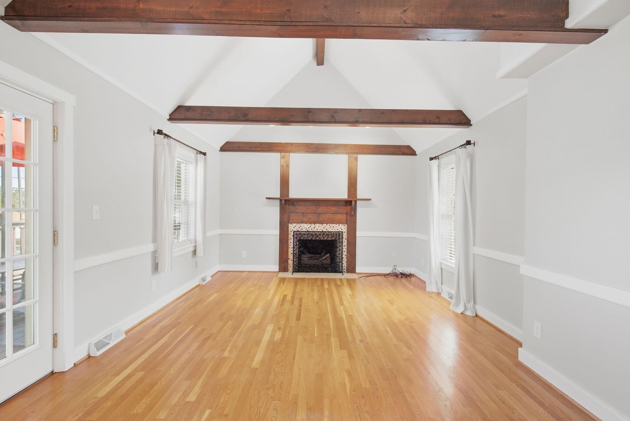 3821 Bay Meadows Court Property Photo 13