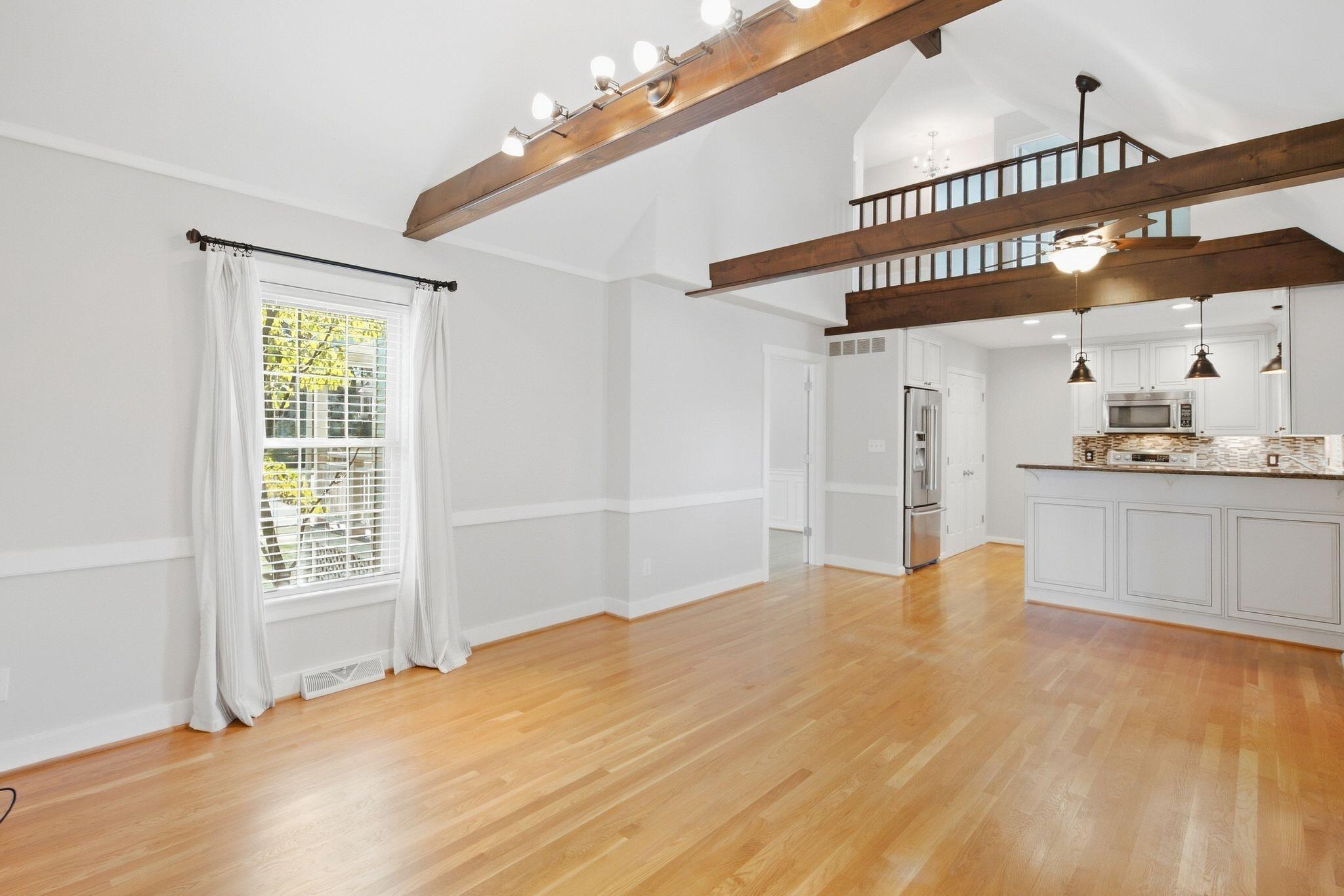3821 Bay Meadows Court Property Photo 14