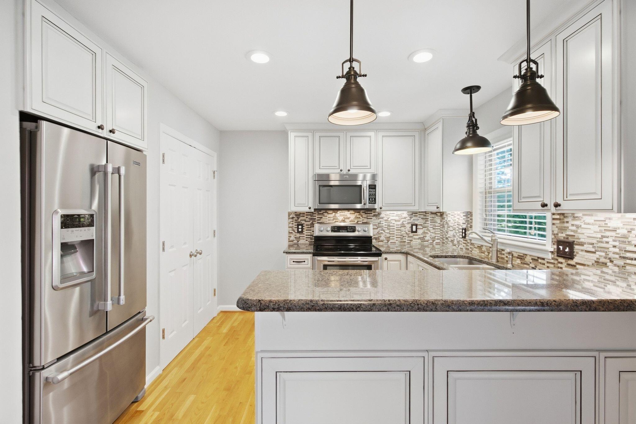 3821 Bay Meadows Court Property Photo 16