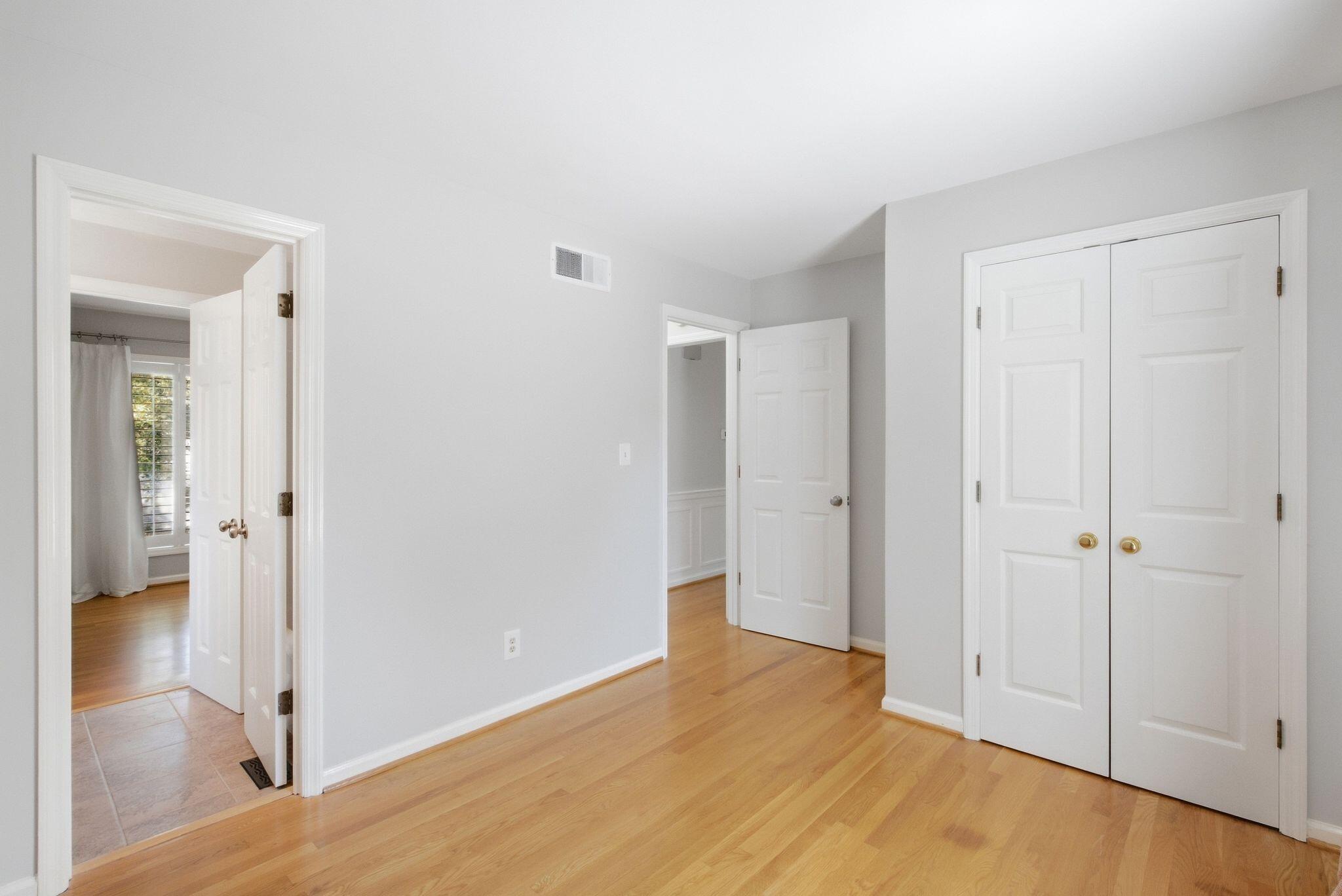 3821 Bay Meadows Court Property Photo 24