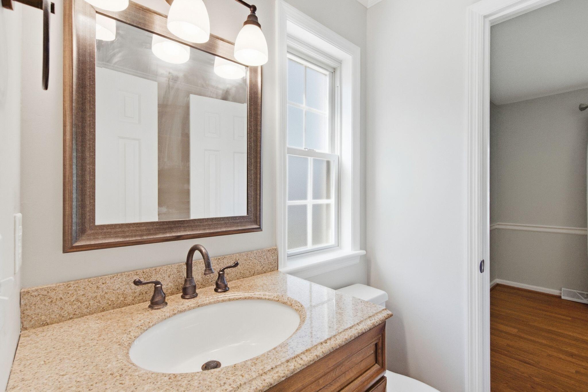 3821 Bay Meadows Court Property Photo 25