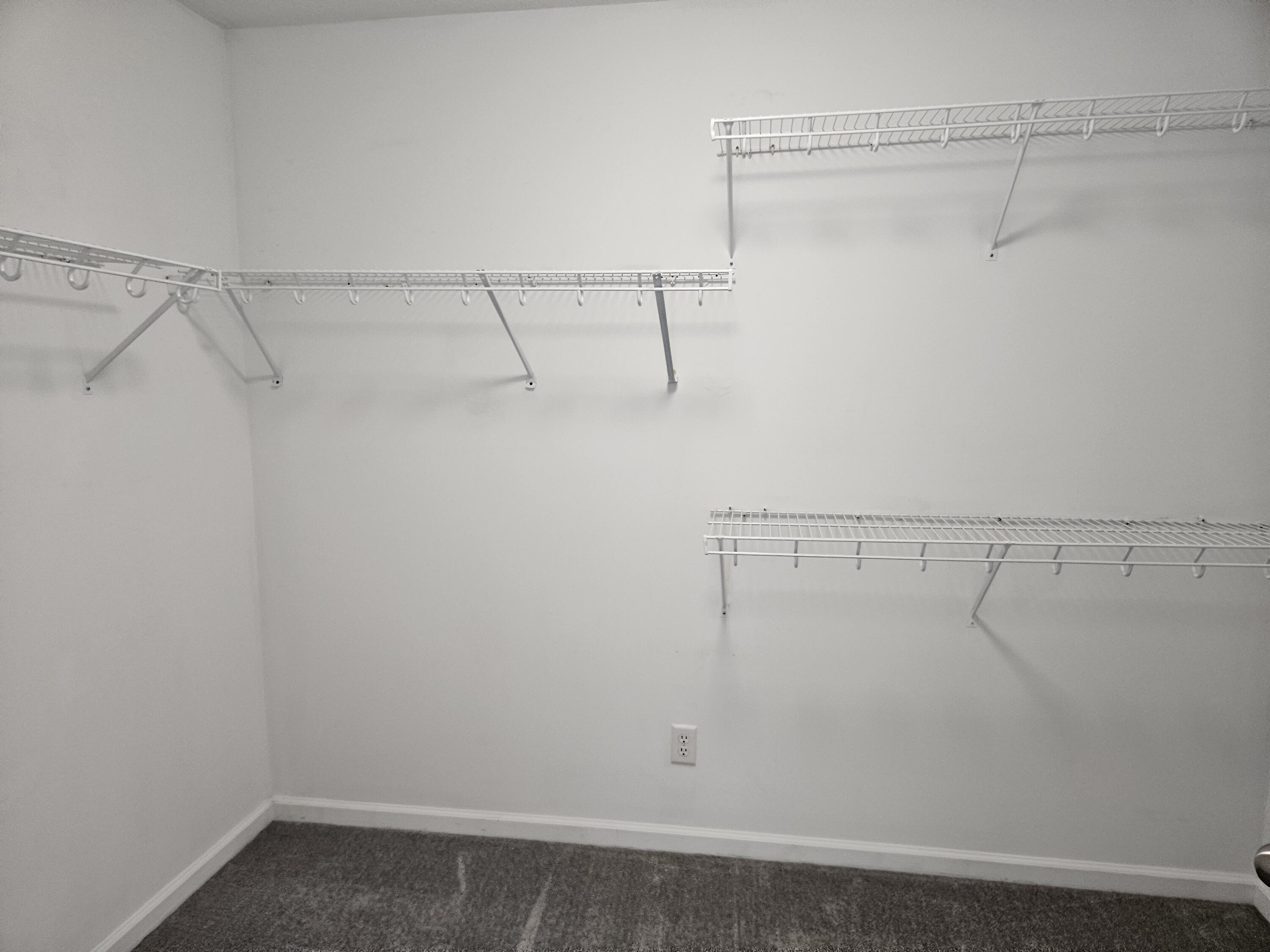 680 Lucille Drive Property Photo 13