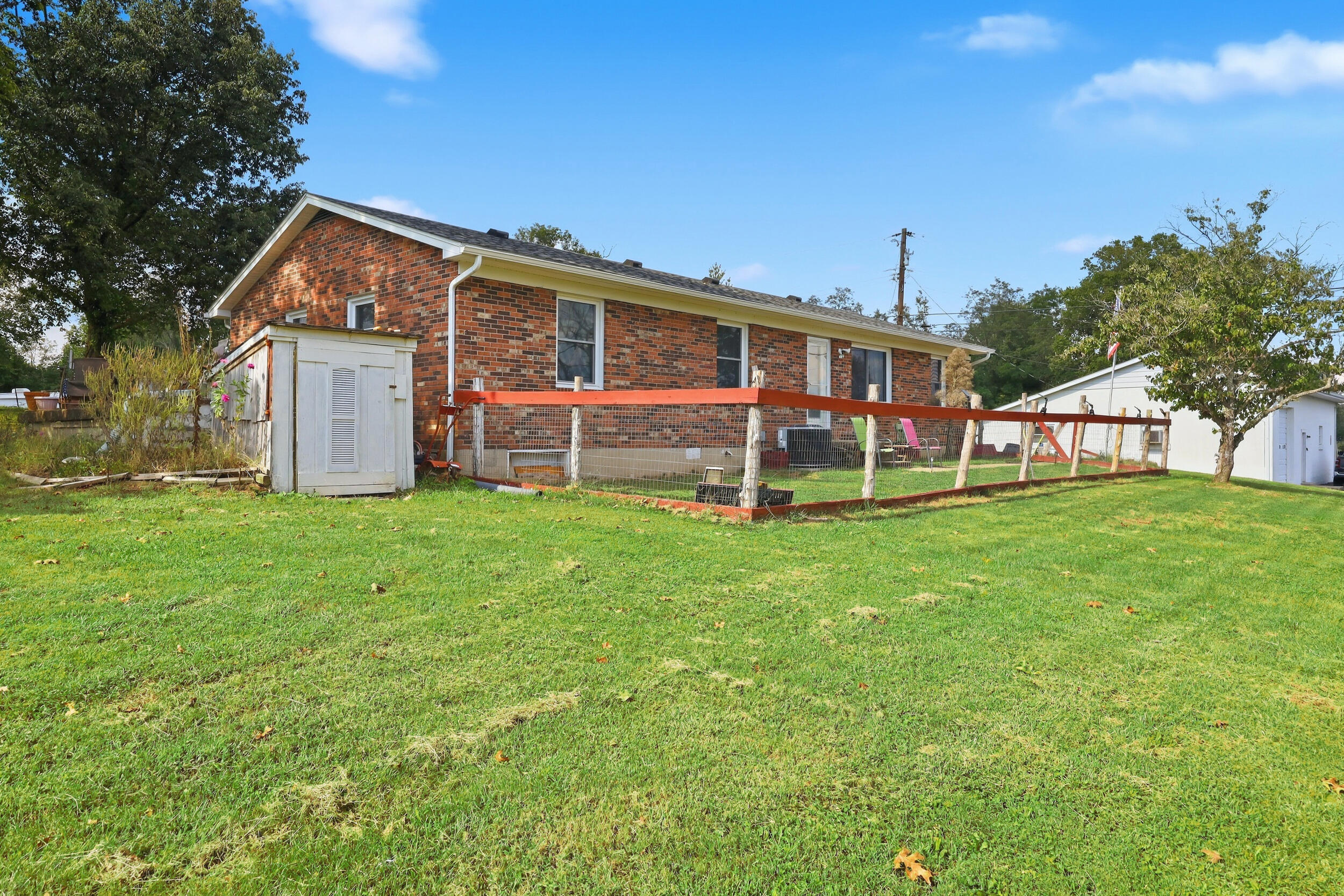 1070 Delaney Ferry Road Property Photo 1