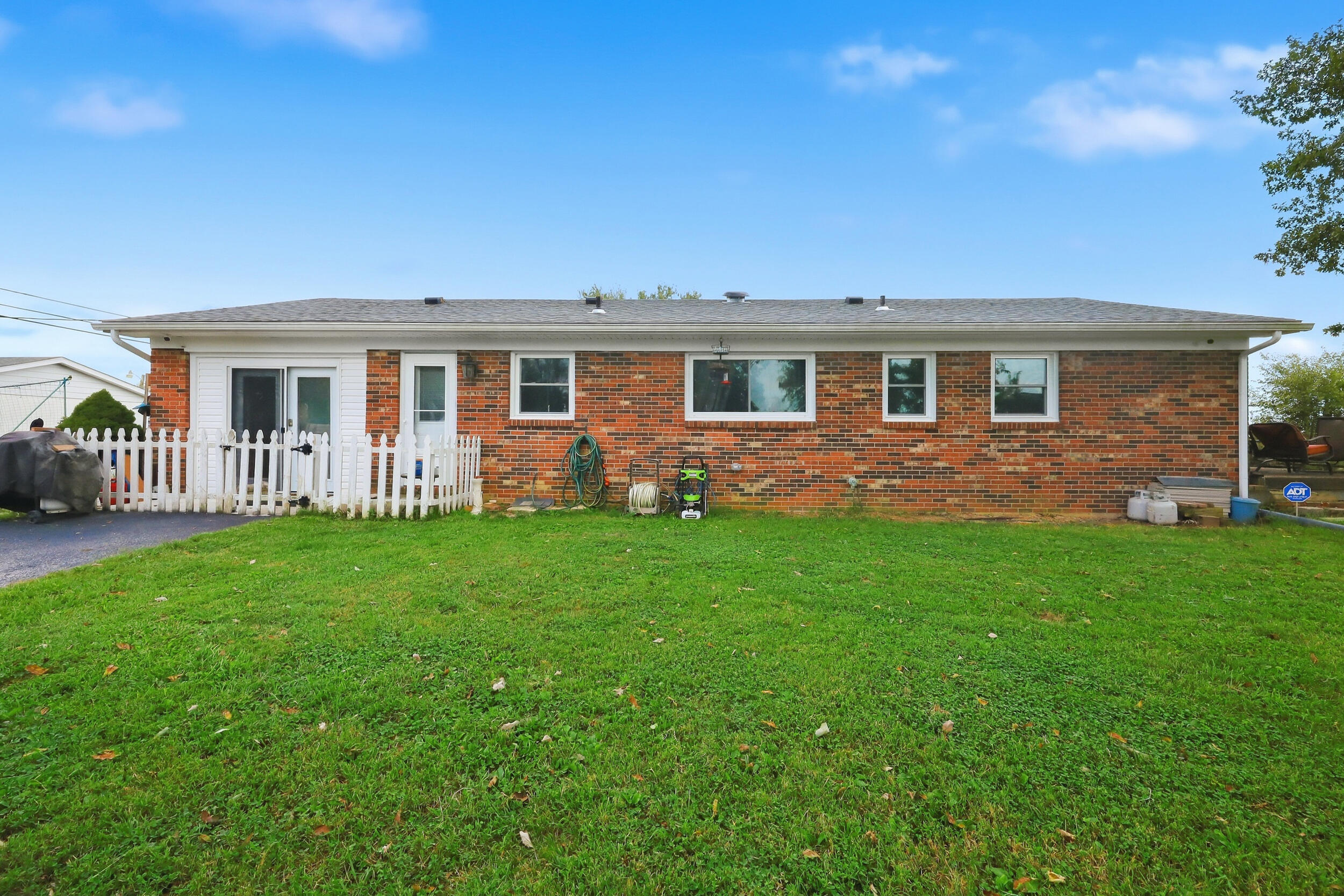 1070 Delaney Ferry Road Property Photo 20