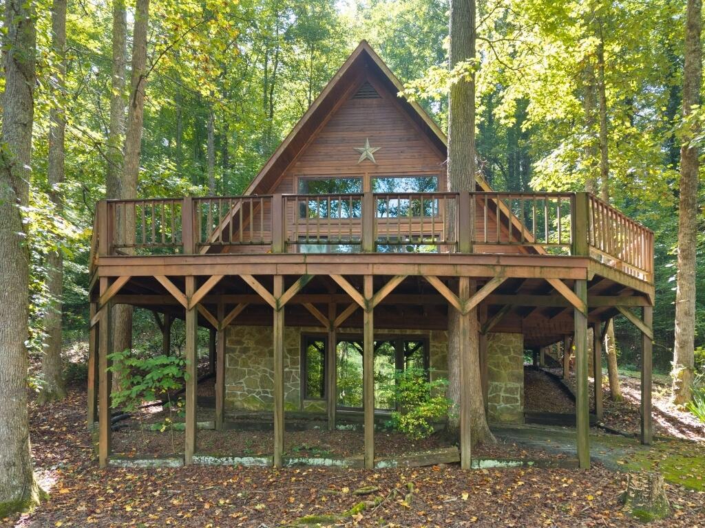 141 Lick Fork Road Property Photo 1