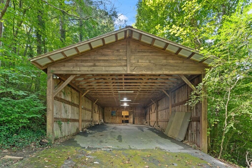 141 Lick Fork Road Property Photo 10