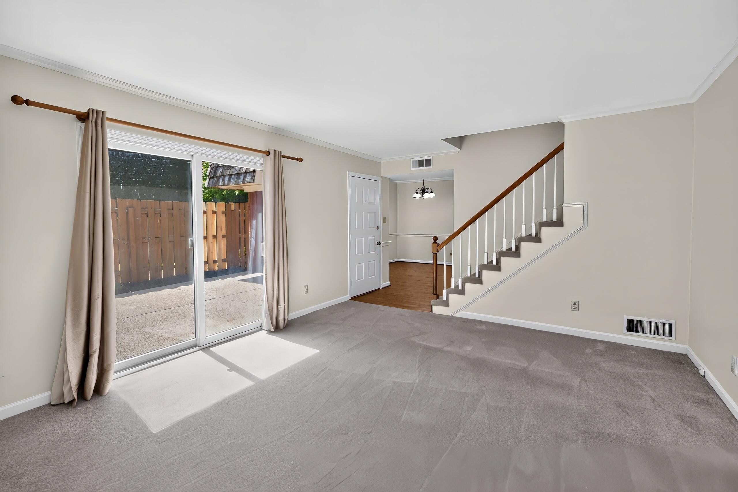 809 Turkey Foot Court 4 Property Photo 6