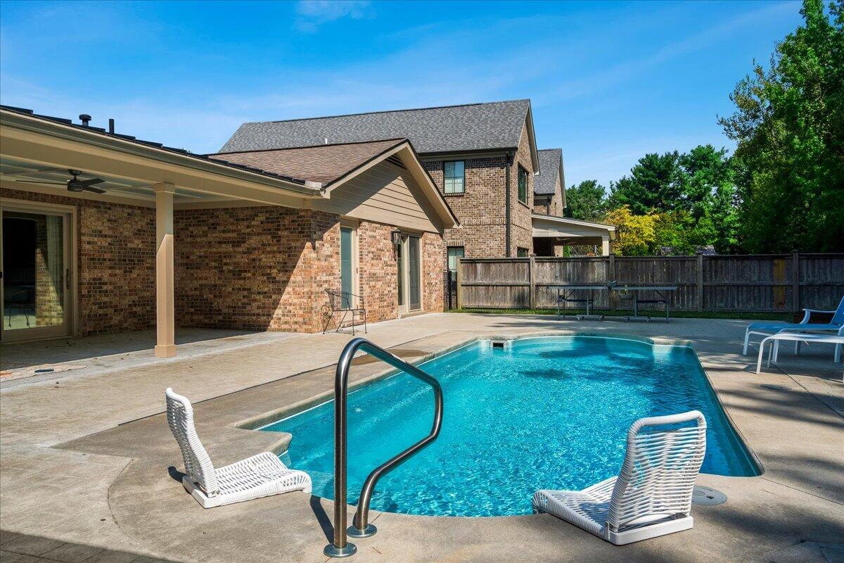 636 Tally Road Property Photo 2
