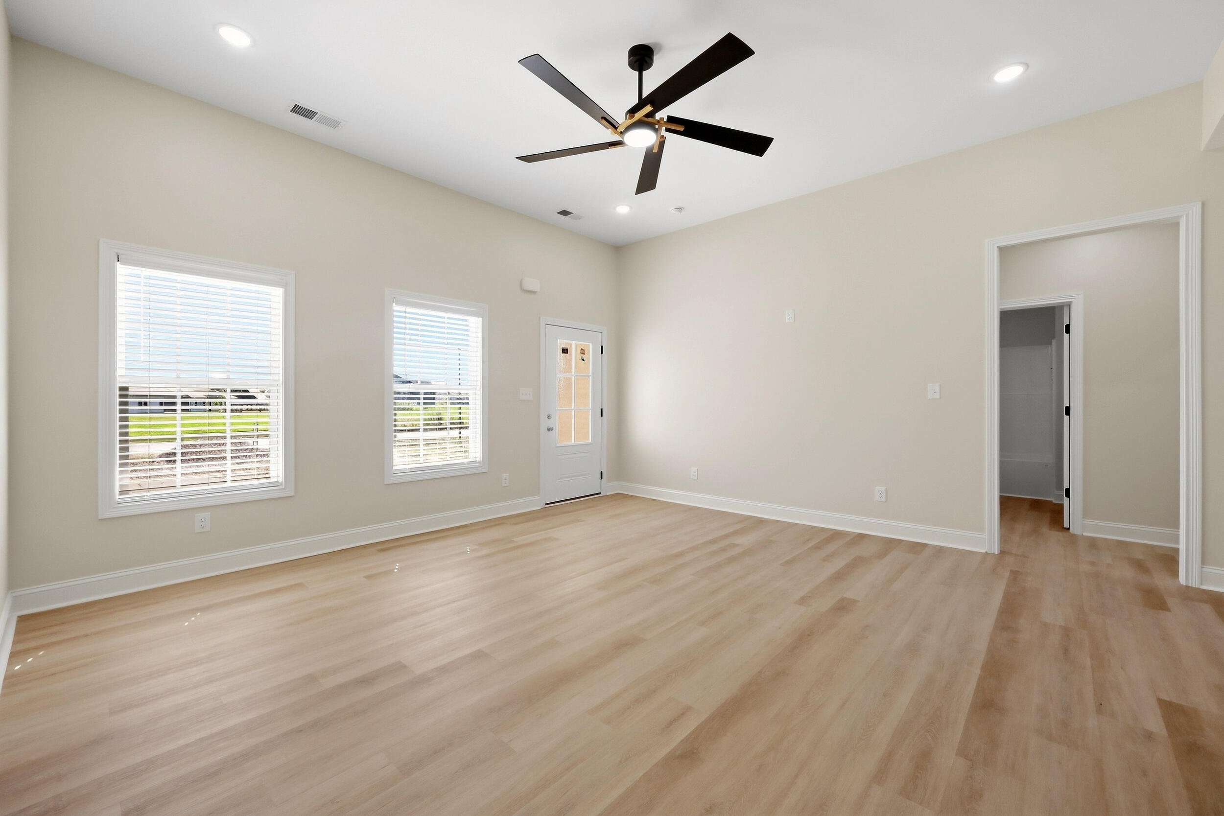 108 Choctaw Trail Property Photo 6