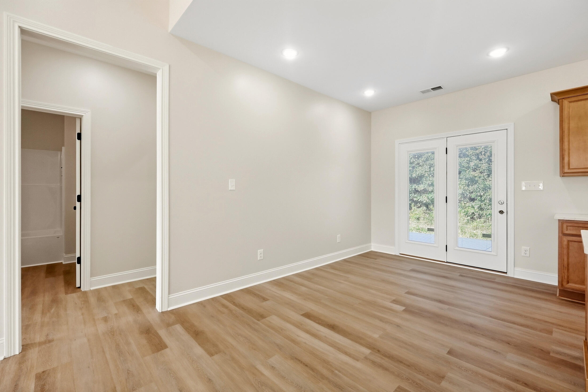 108 Choctaw Trail Property Photo 8