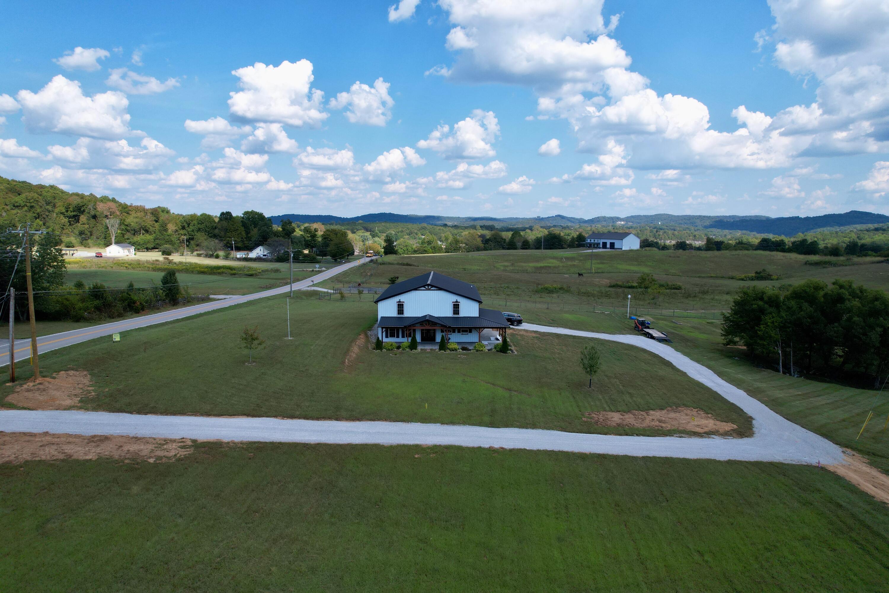 3770 Ky-790 Property Photo 3
