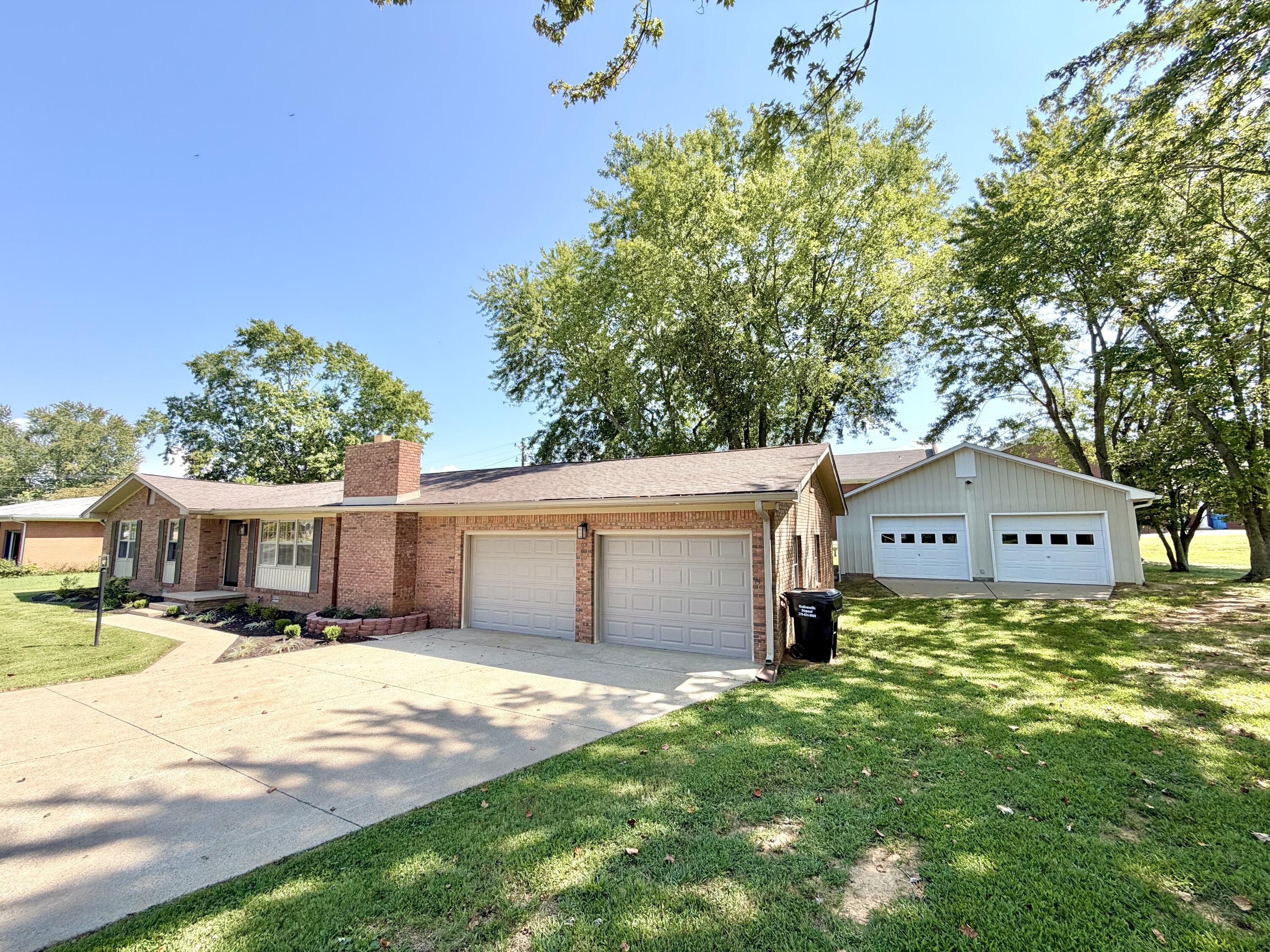 118 Glendale Drive Property Photo 1