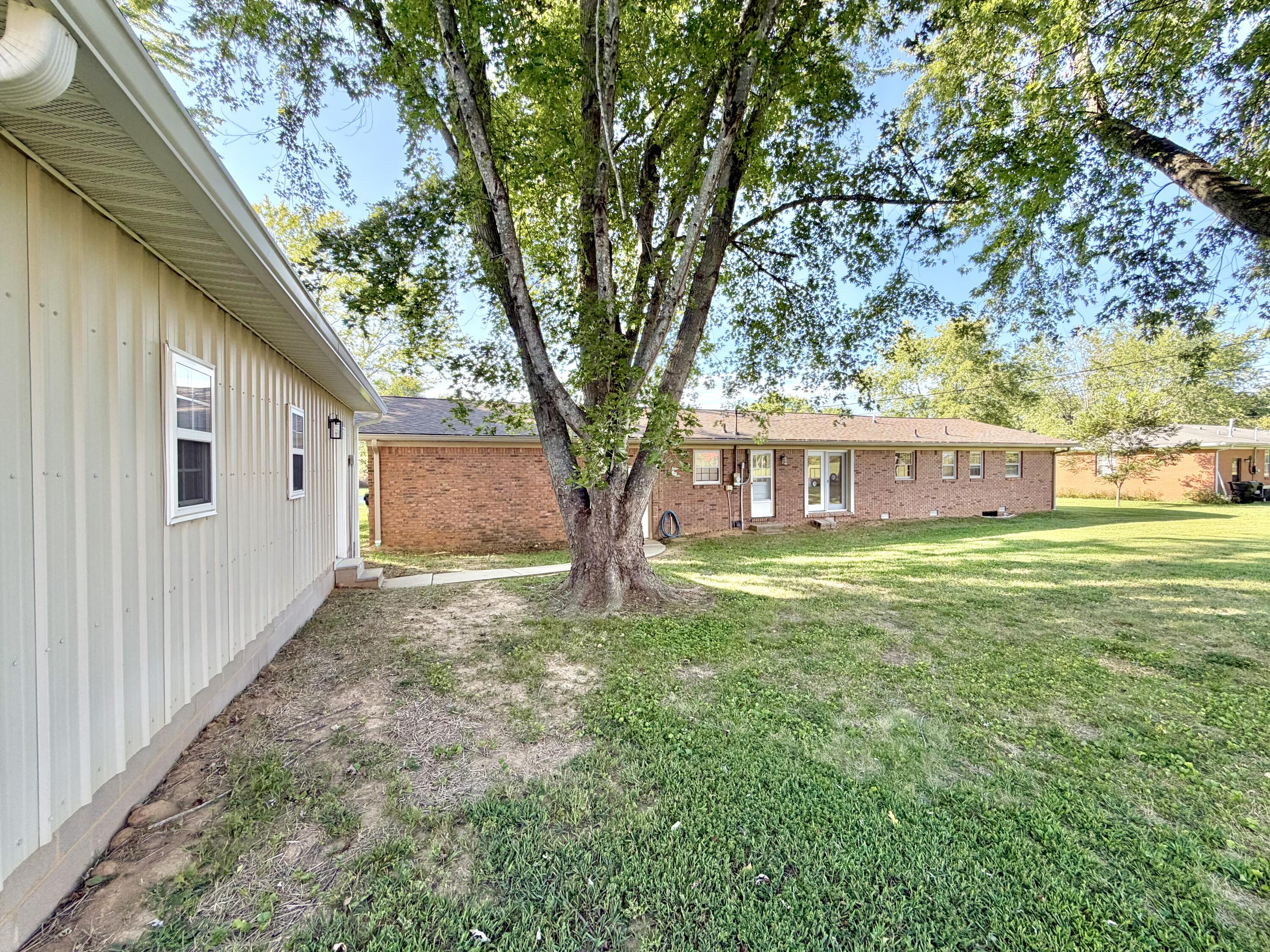 118 Glendale Drive Property Photo 5