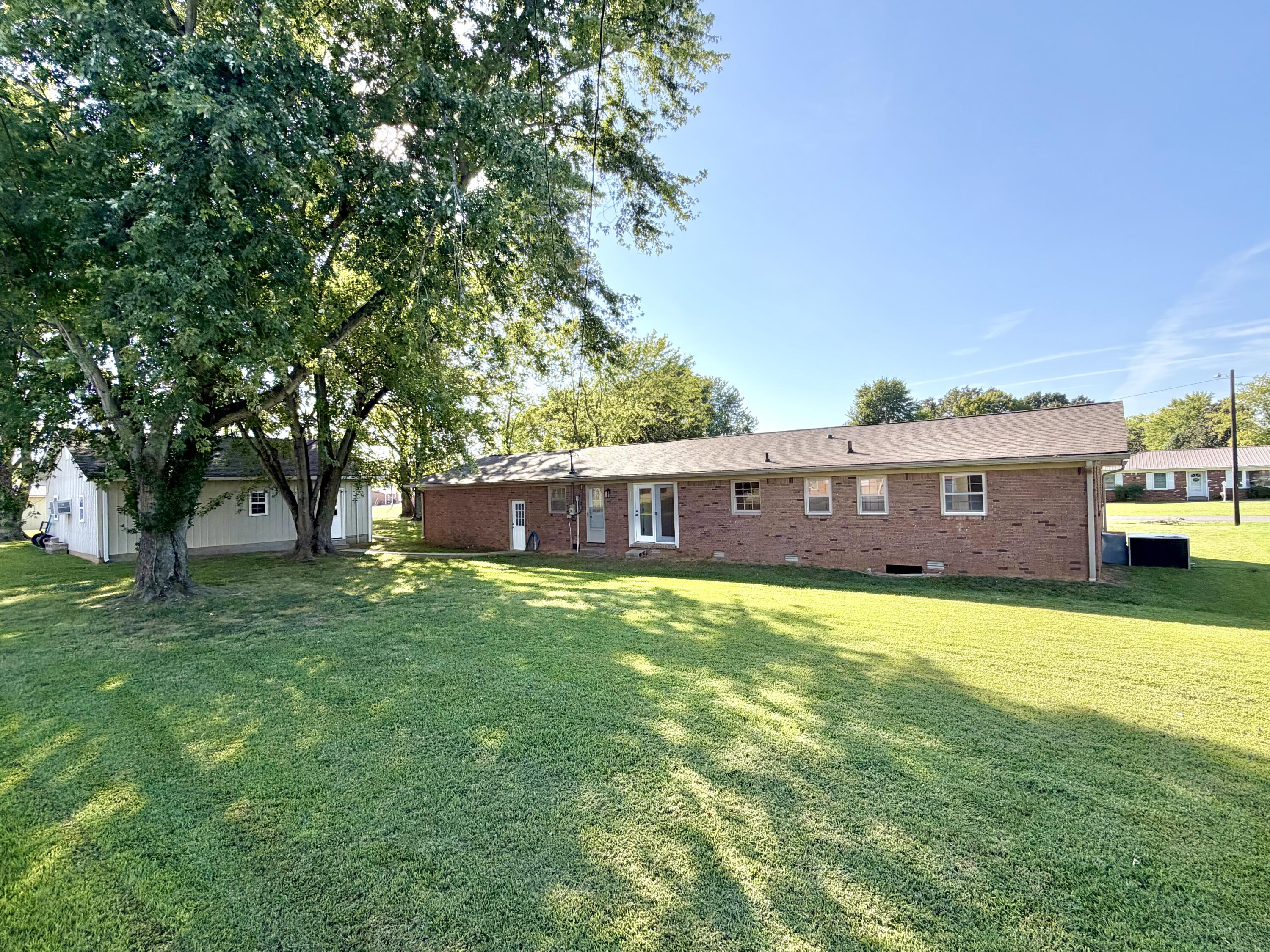 118 Glendale Drive Property Photo 6