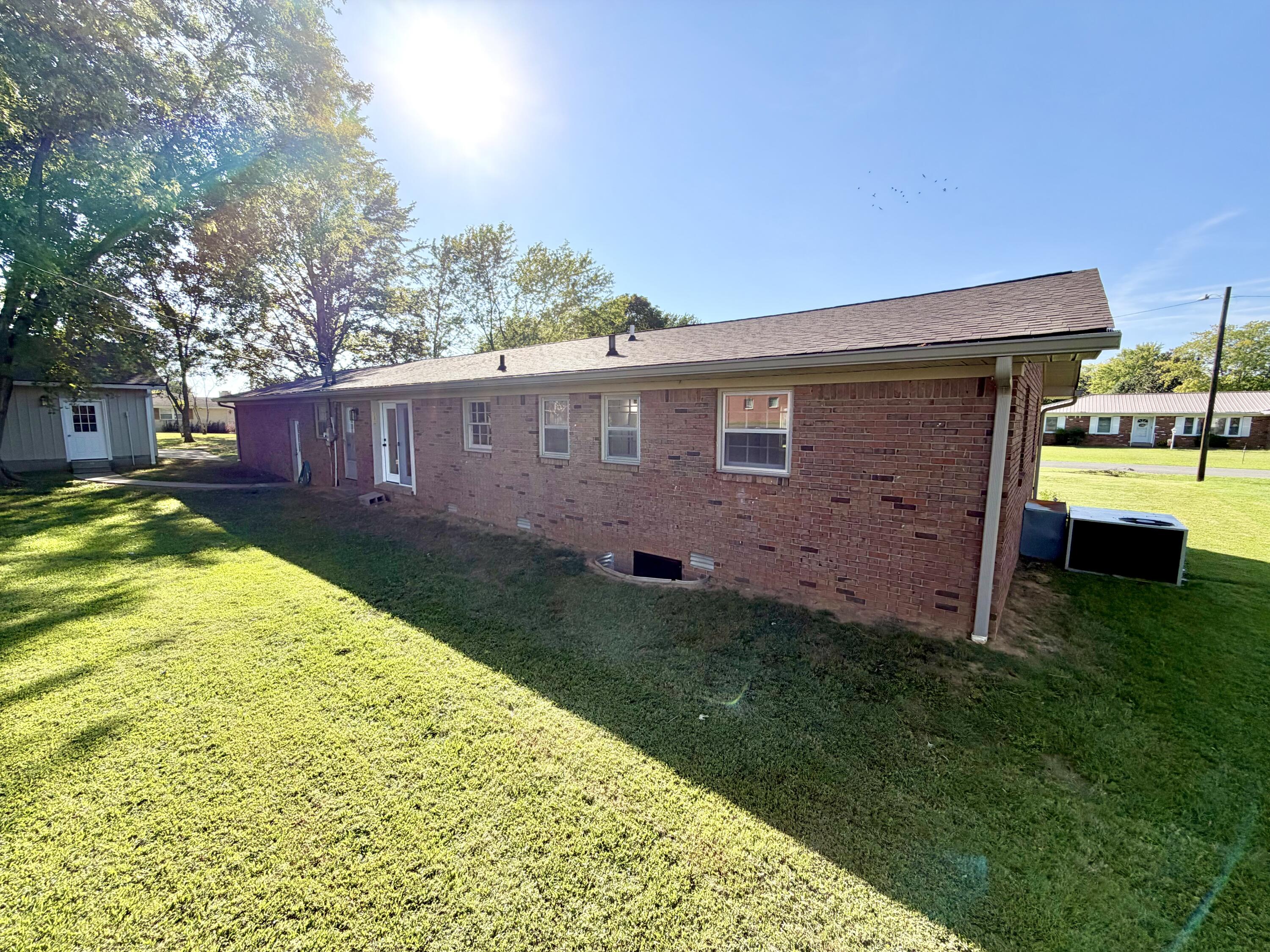 118 Glendale Drive Property Photo 7