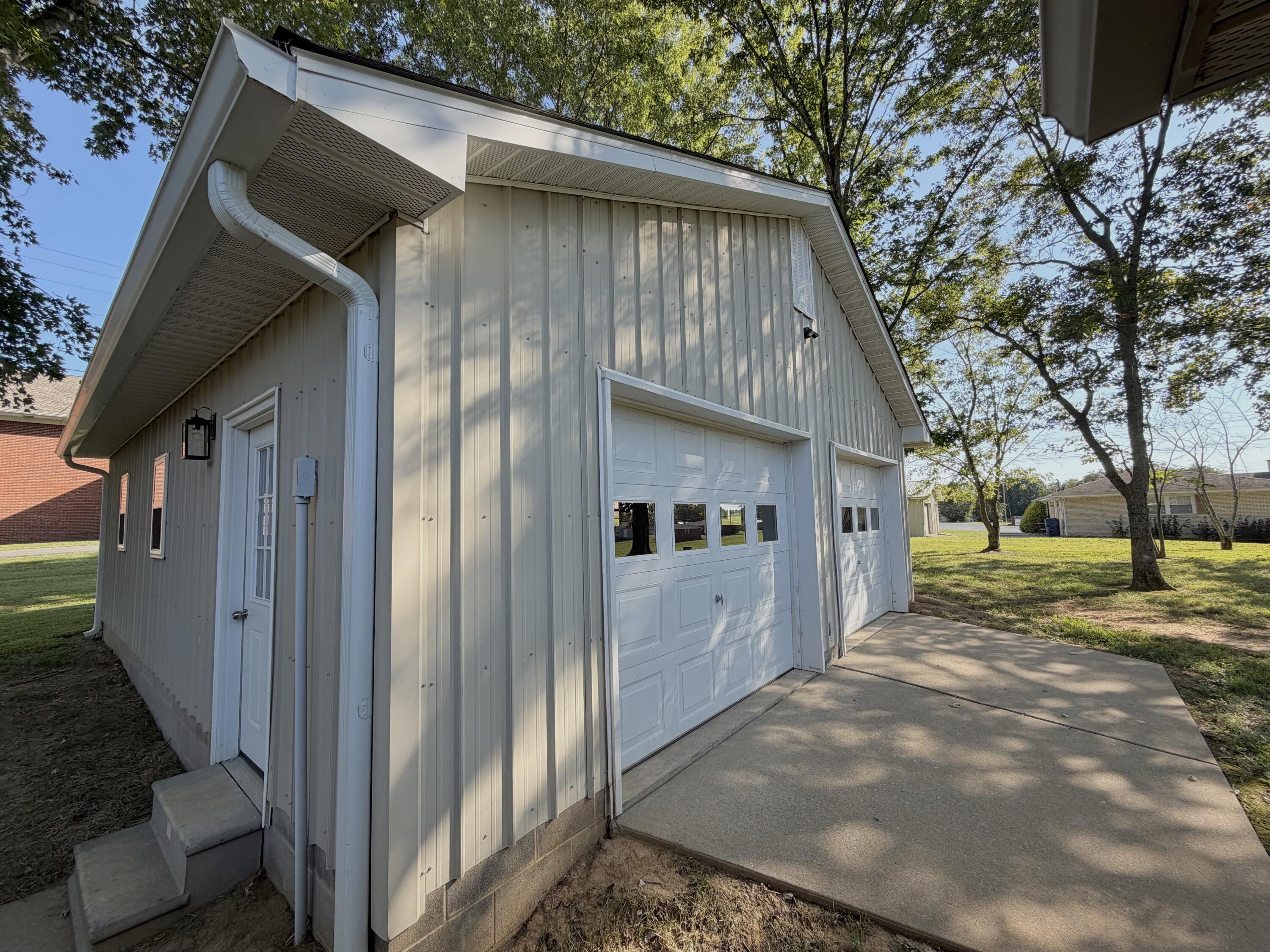 118 Glendale Drive Property Photo 11