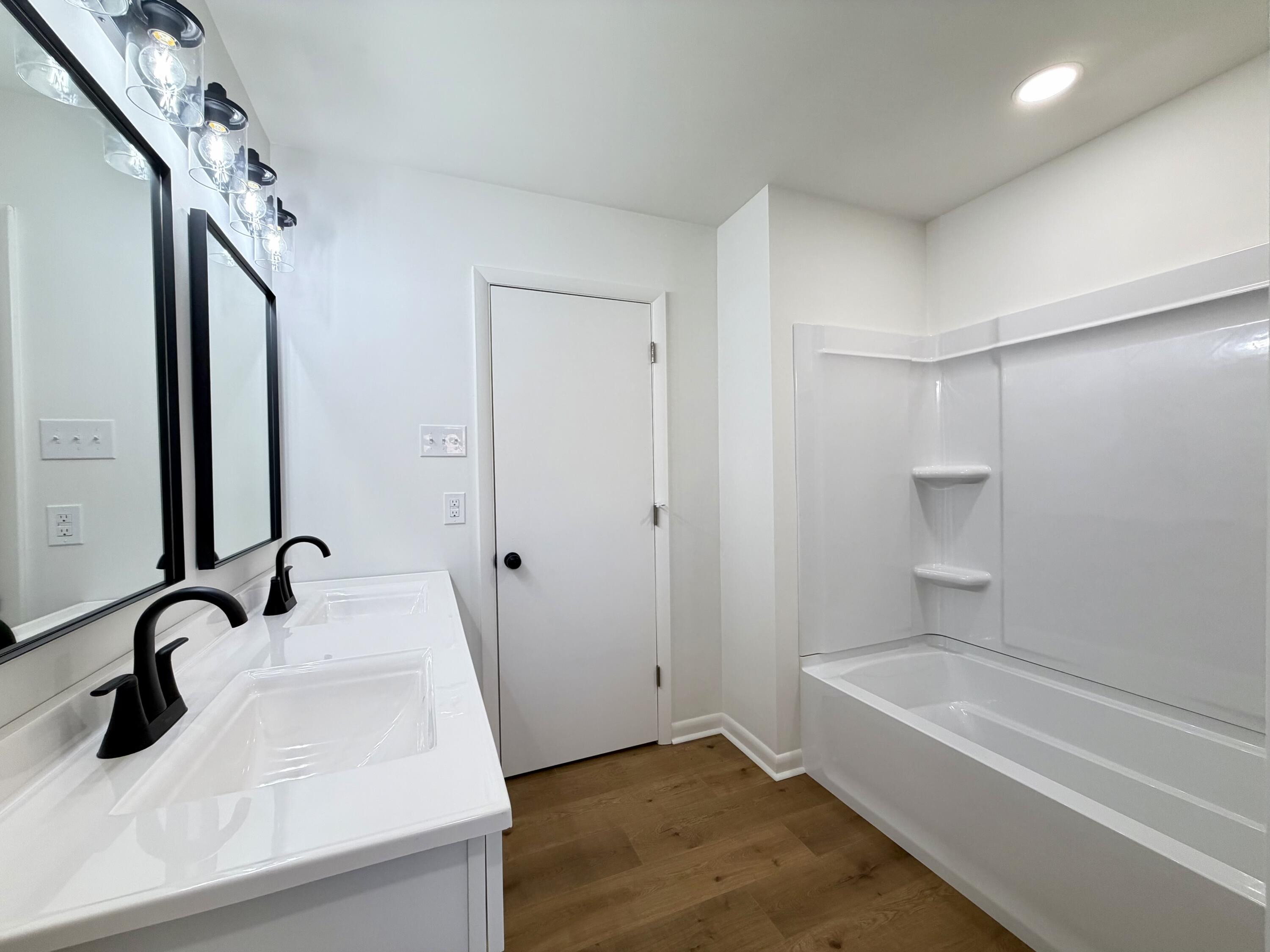 118 Glendale Drive Property Photo 28