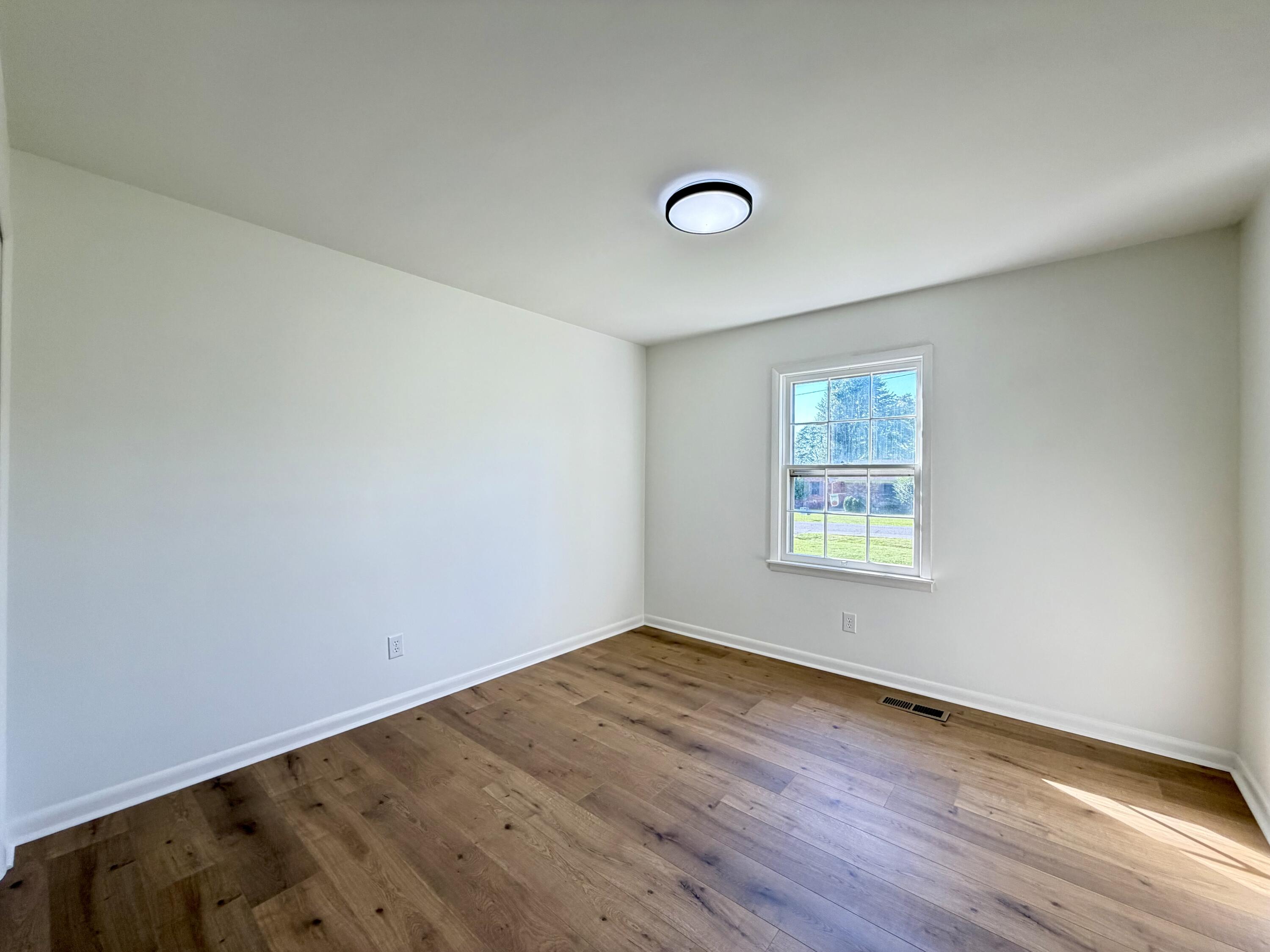 118 Glendale Drive Property Photo 29