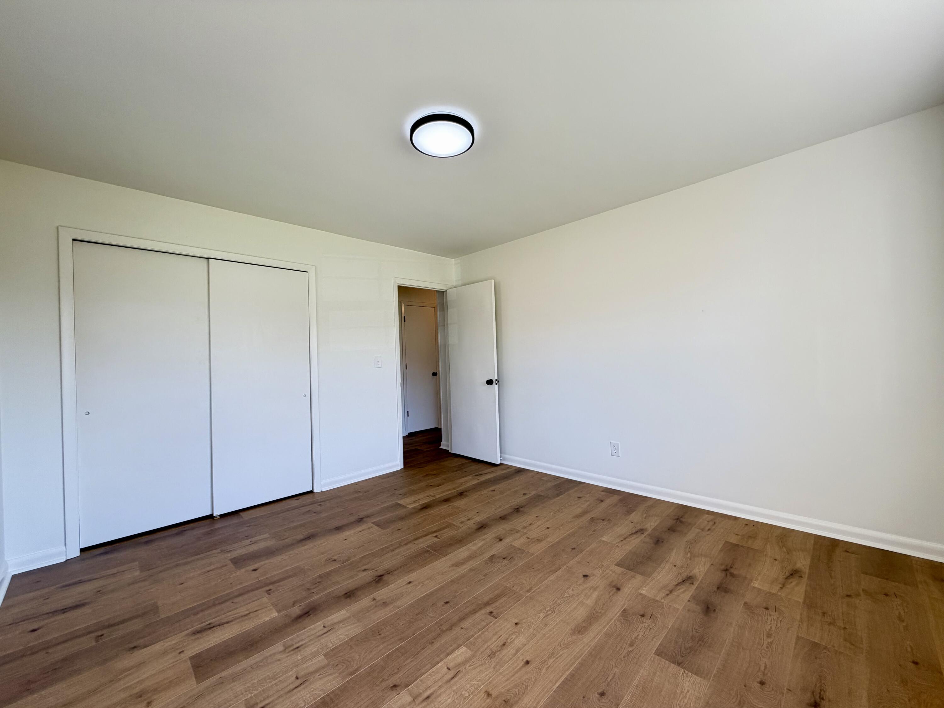 118 Glendale Drive Property Photo 32