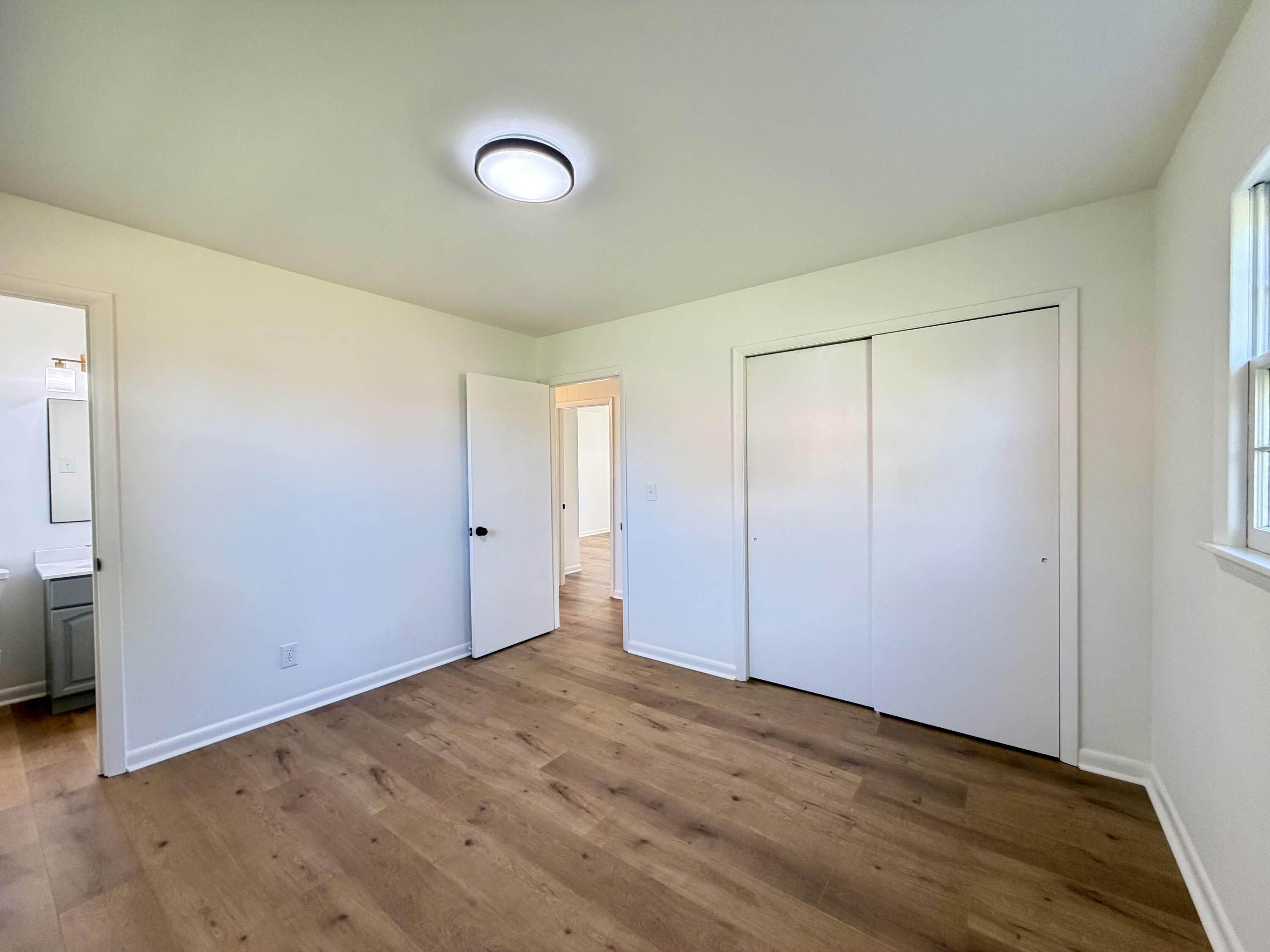 118 Glendale Drive Property Photo 34