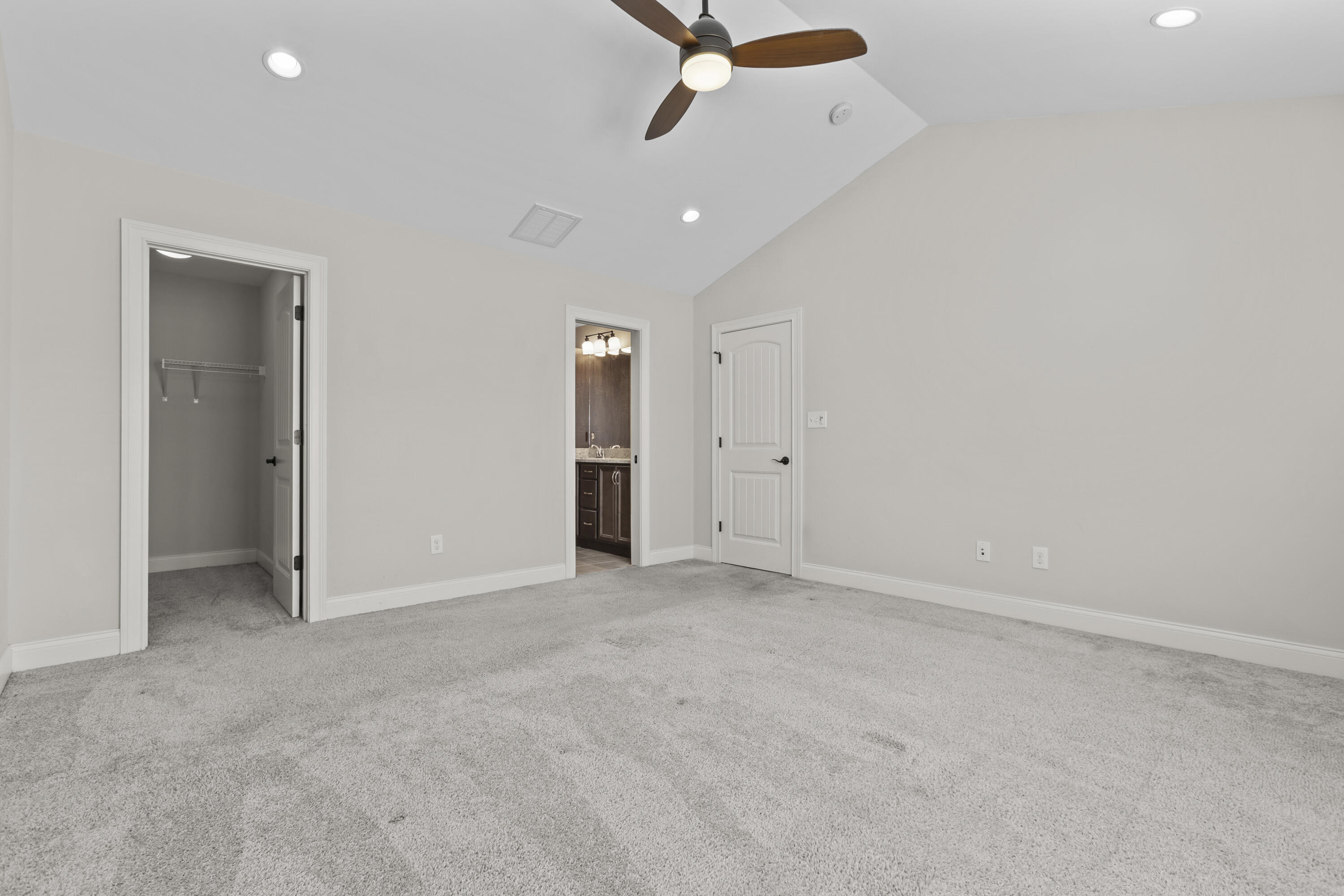 2145 Patchen Lake Lane Property Photo 24